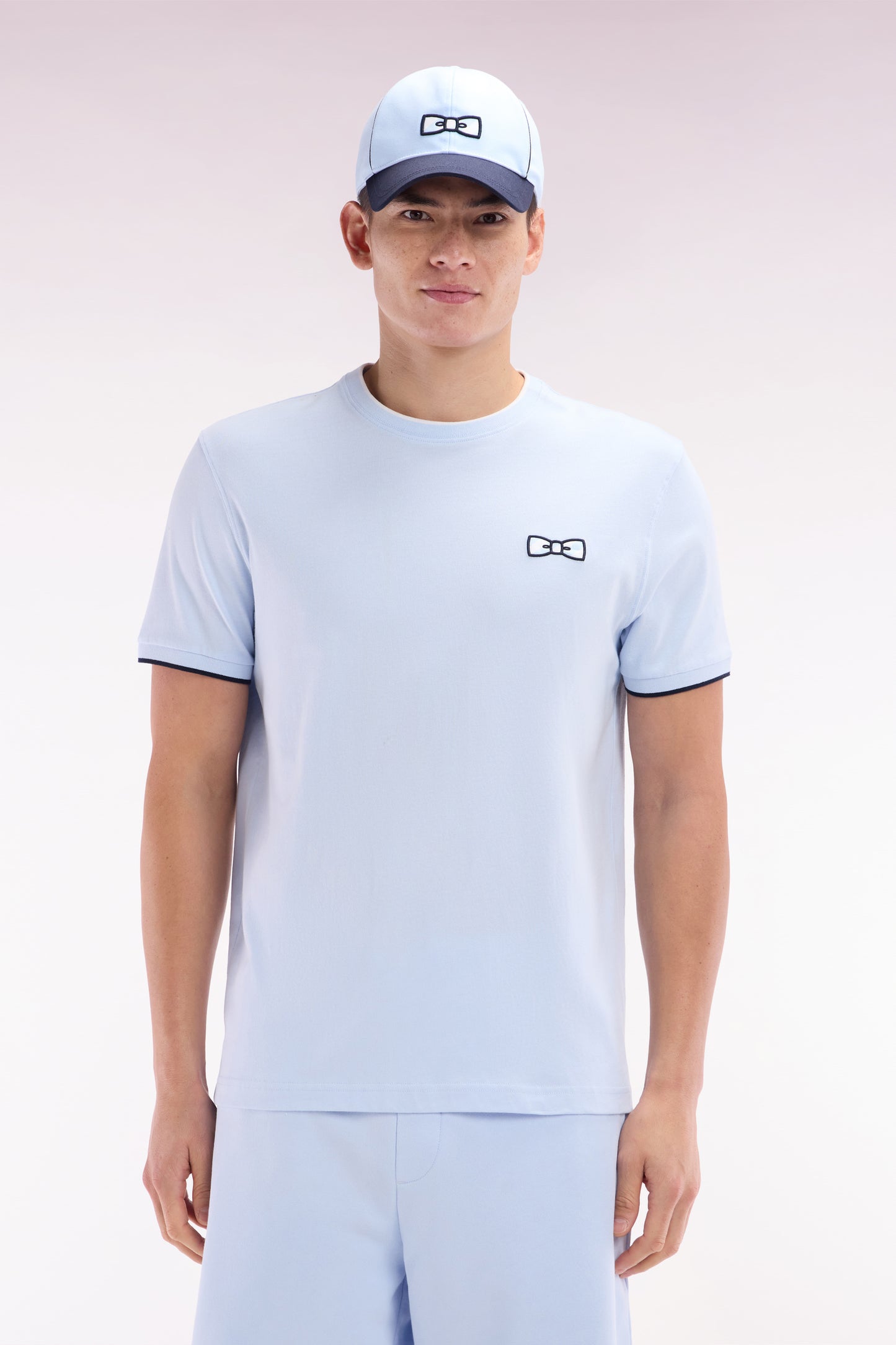 Sky cotton T-shirt with bow-tie embroidery, relaxed fit