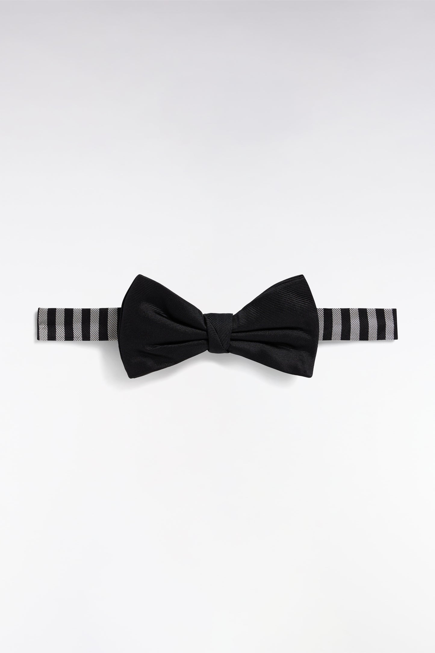 Black Silk Bow Tie Striped Collar