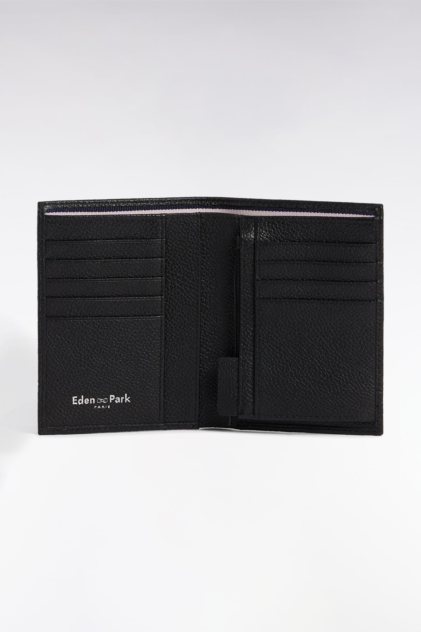 French-style wallet in black grained leather with zipped compartment