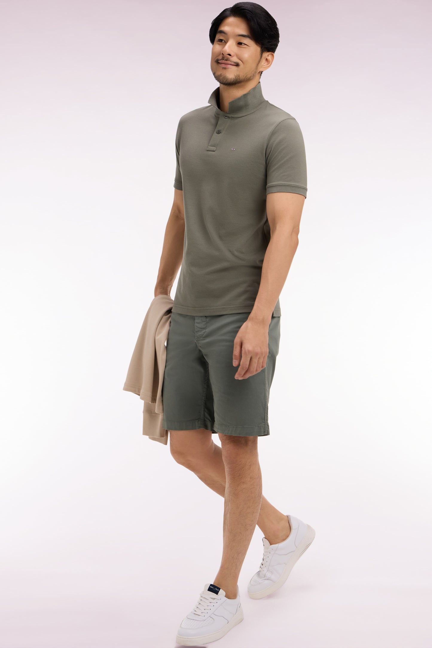 Bermuda chino en gabardine stretch kaki