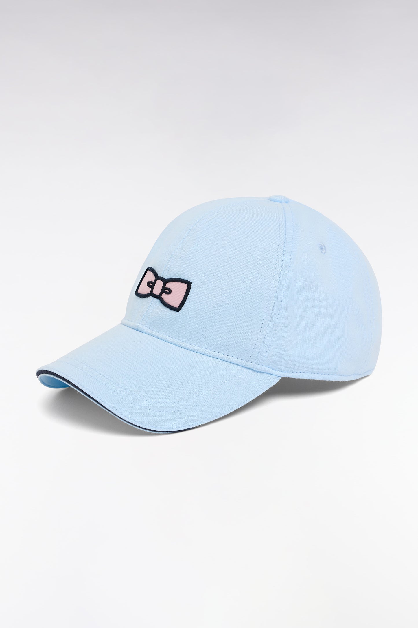 Sky cotton cap with pink bow tie embroidery