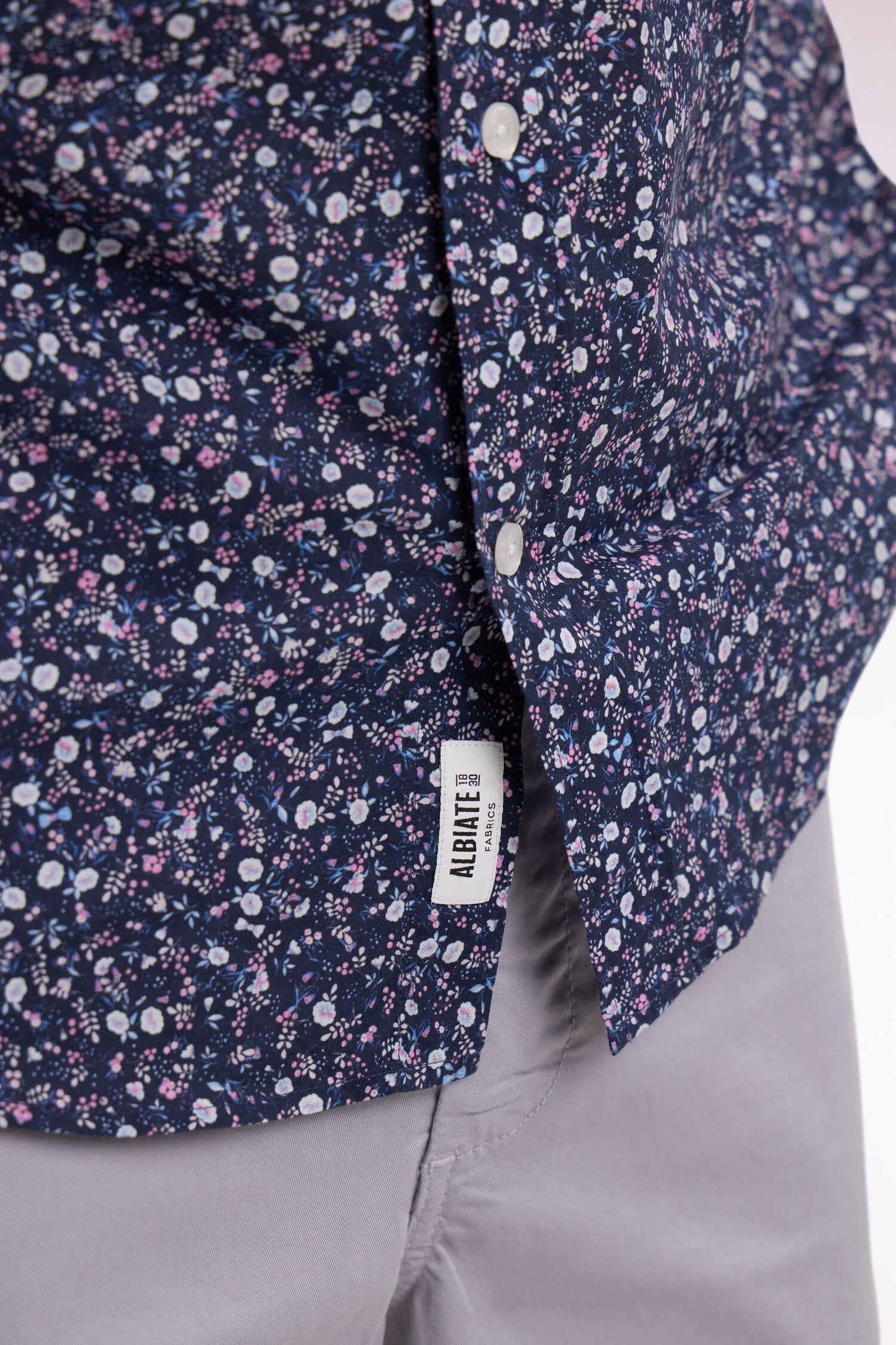 Chemise à manches courtes en popeline de coton à imprimé floral marine