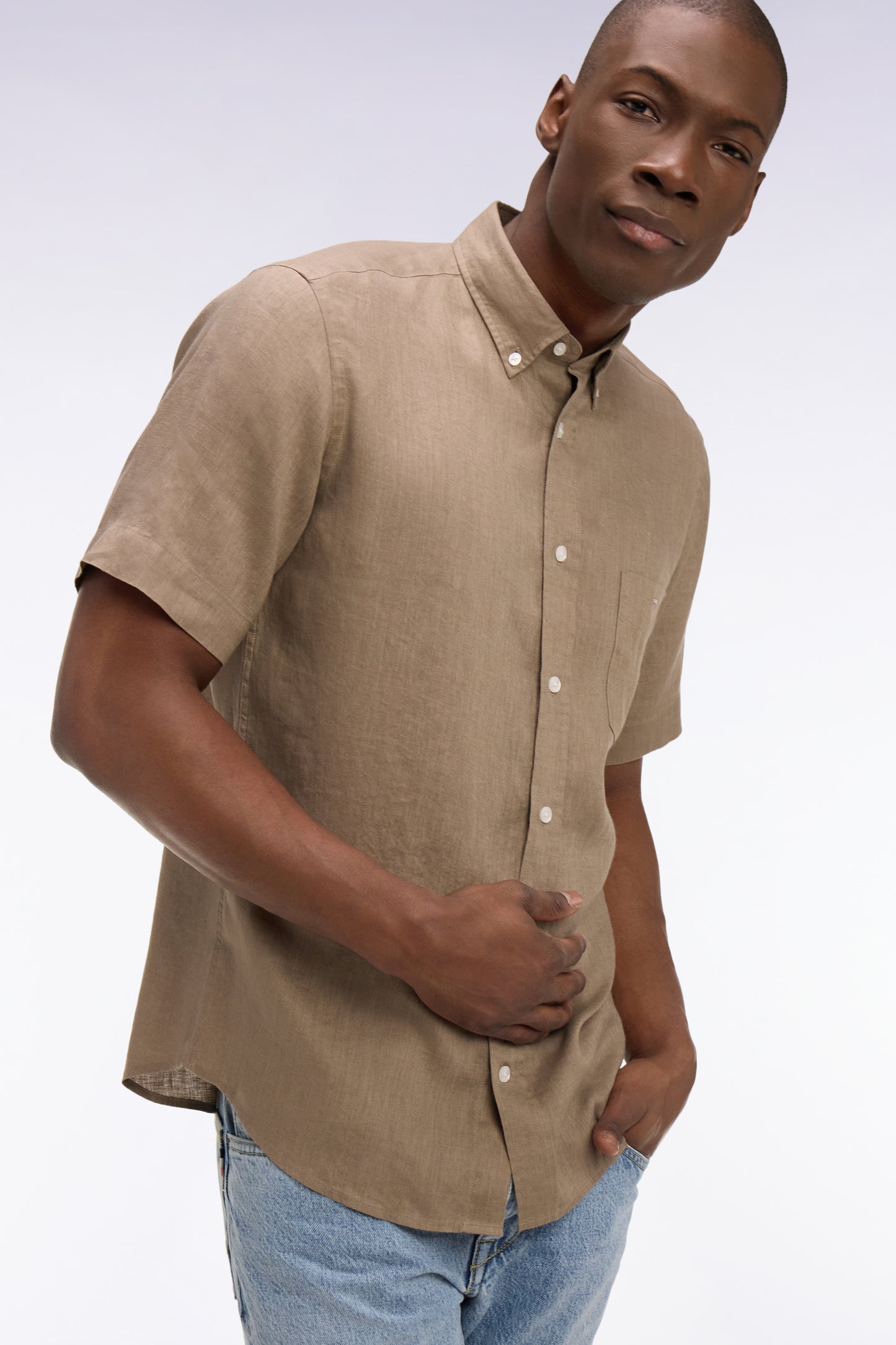 Chemise à manches courtes en lin kaki