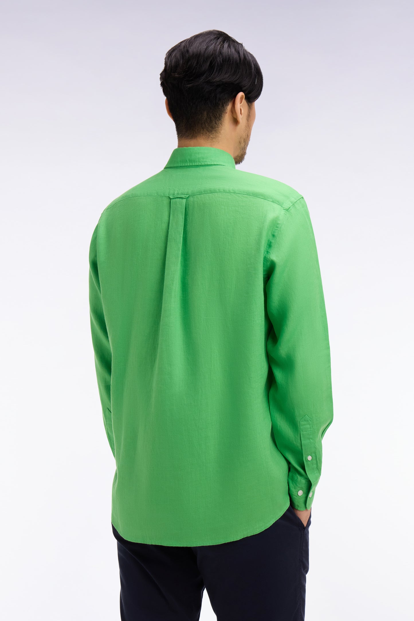 Chemise droite en lin vert