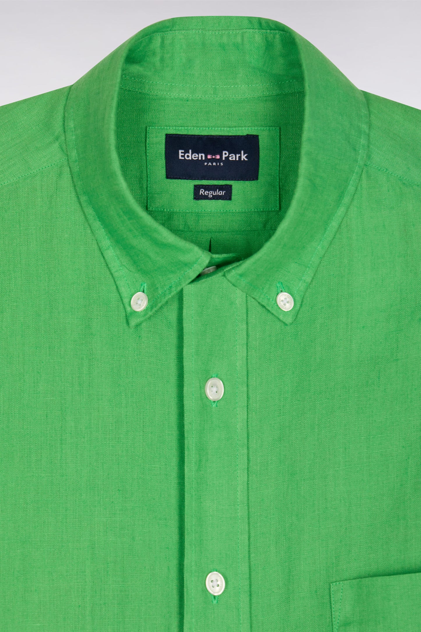 Chemise droite en lin vert