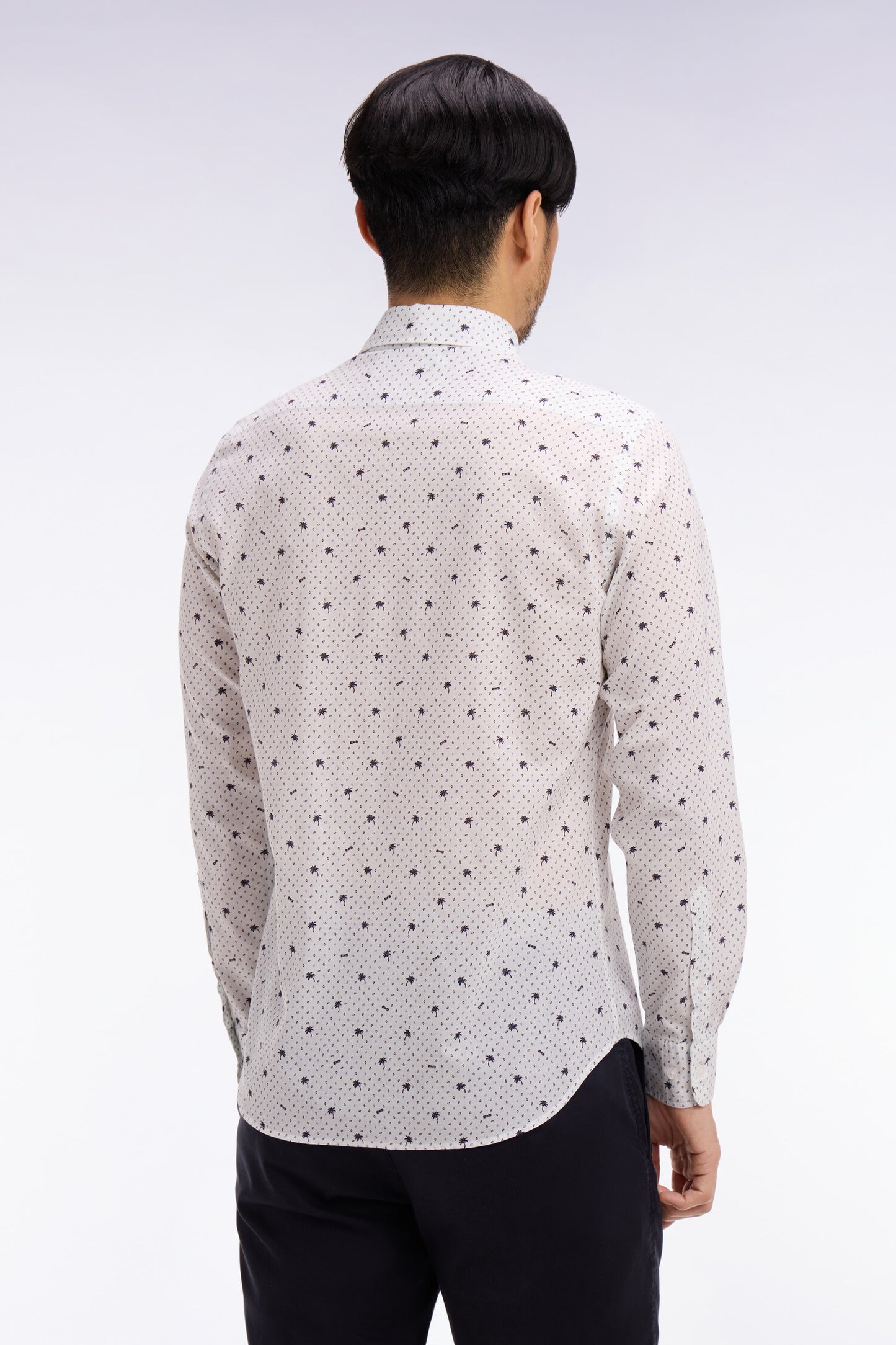Slim-fit white micro-patterned cotton shirt