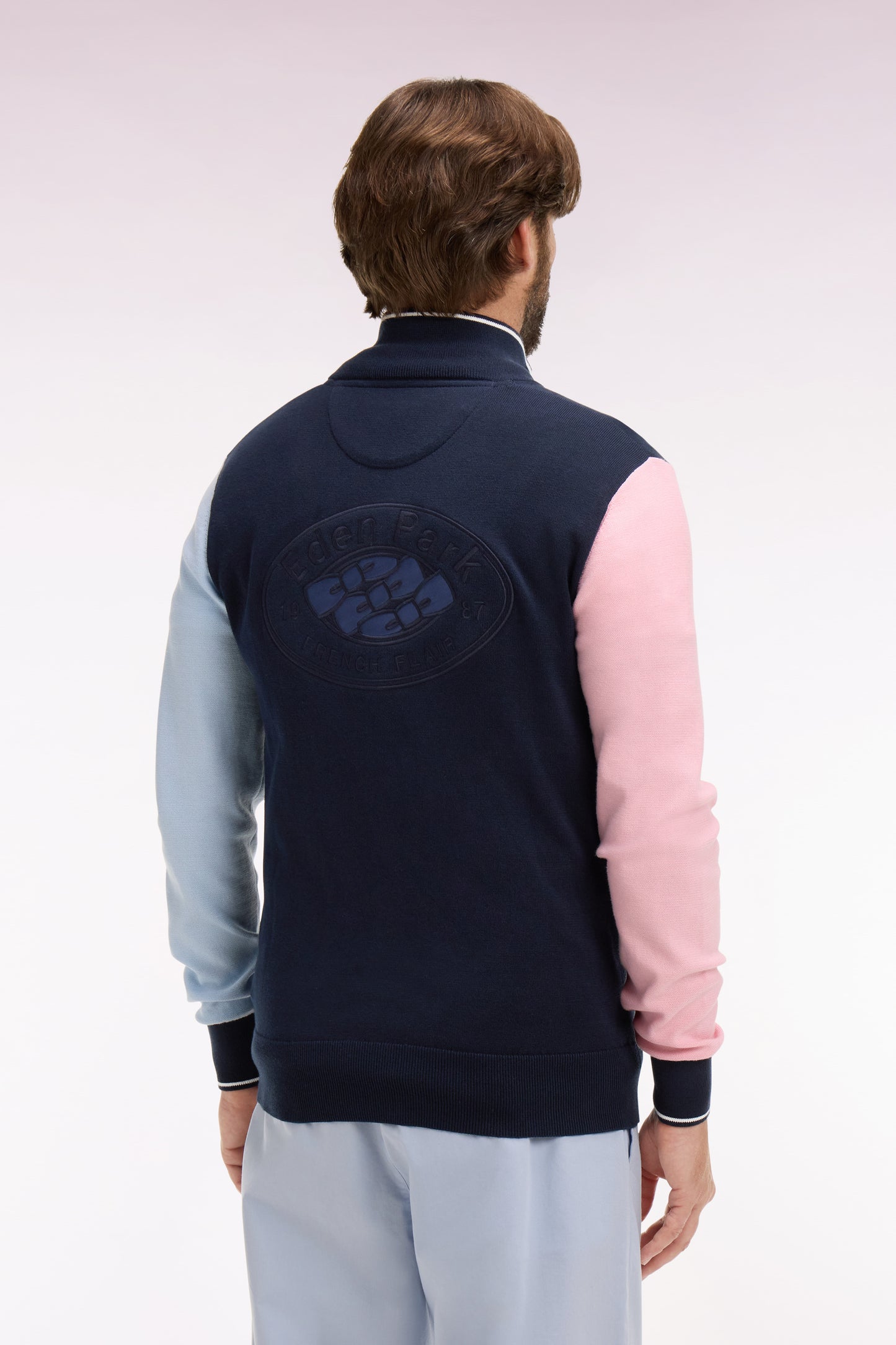 Cardigan col camionneur en coton marine à manches contrastées