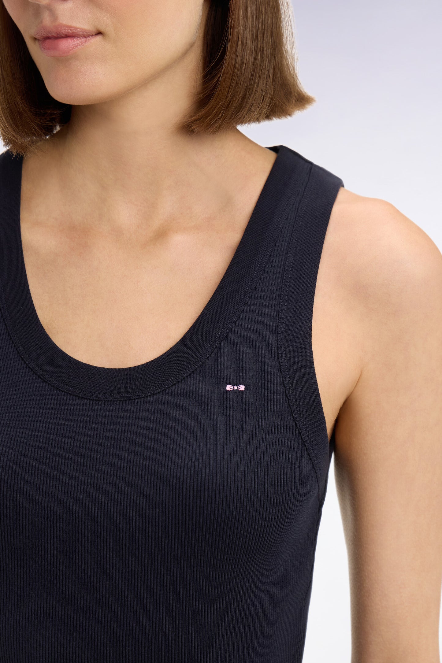 Ribbed tank top in navy stretch cotton and modal