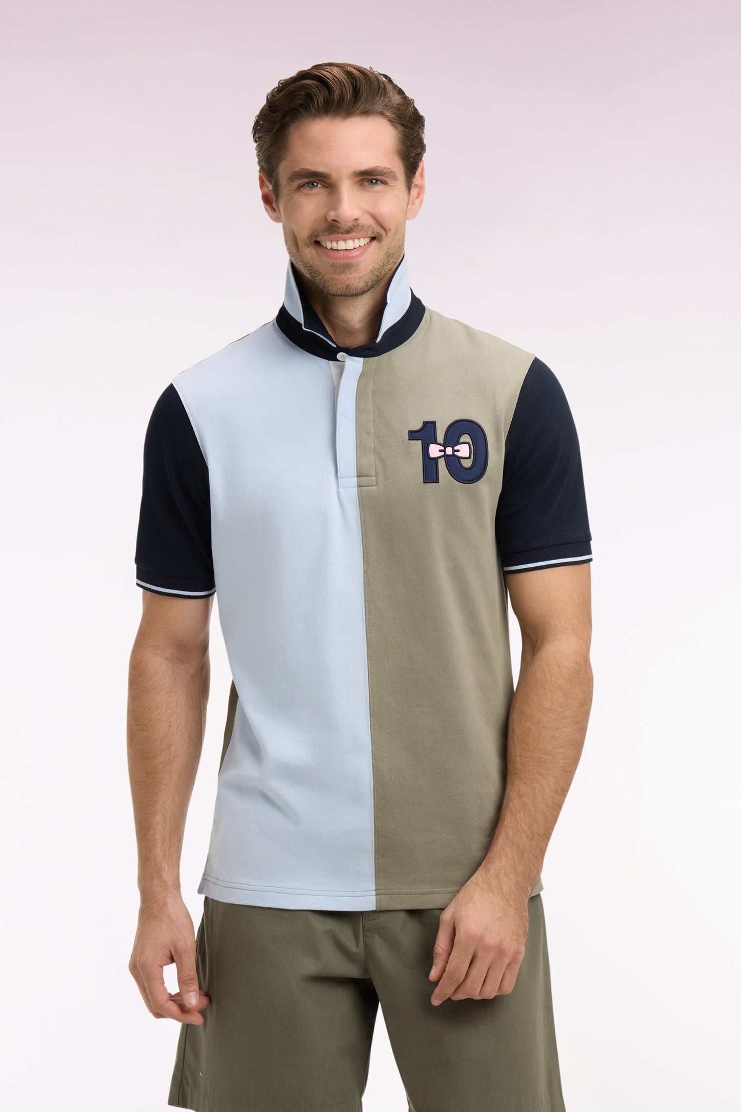 Short-sleeved jersey in two-tone cotton, khaki and sky blue, embroidery 10, regular fit