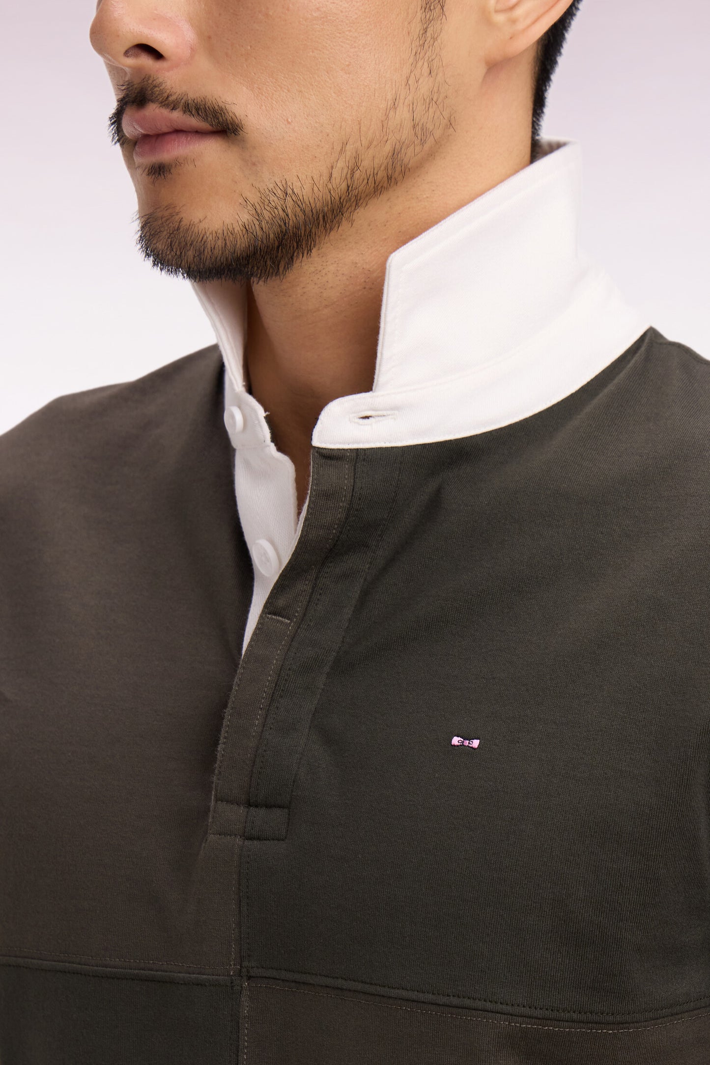 Maillot à manches courtes en coton à cadrans kaki coupe regular