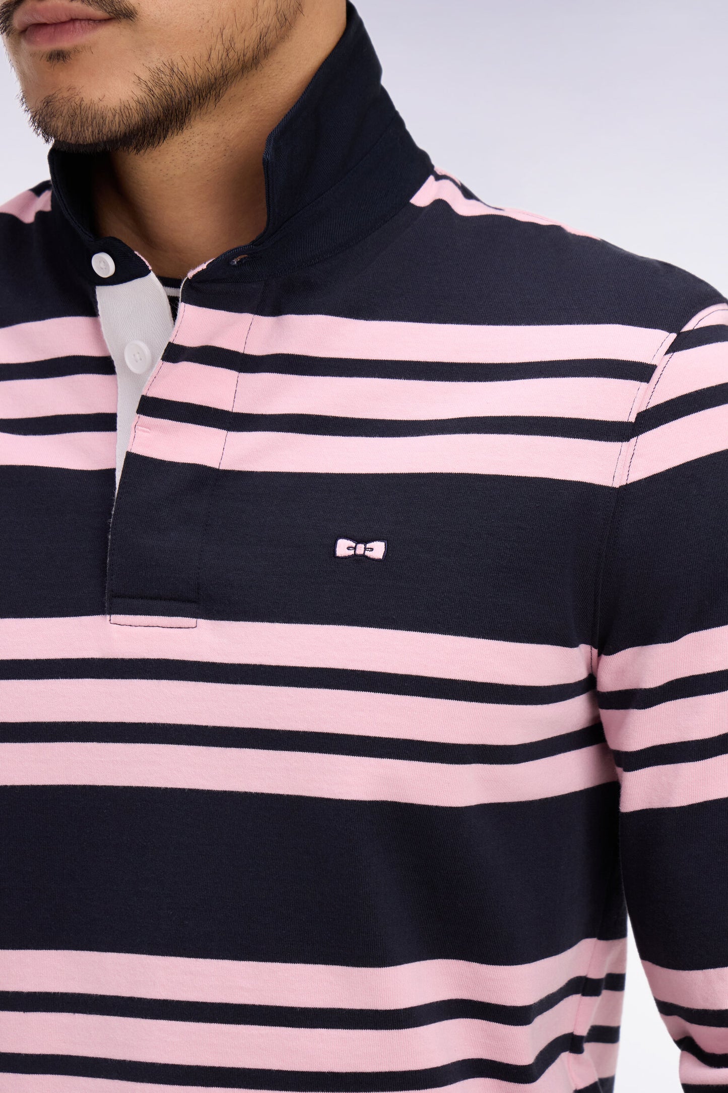 Maillot à manches longues en coton rayé marine et rose