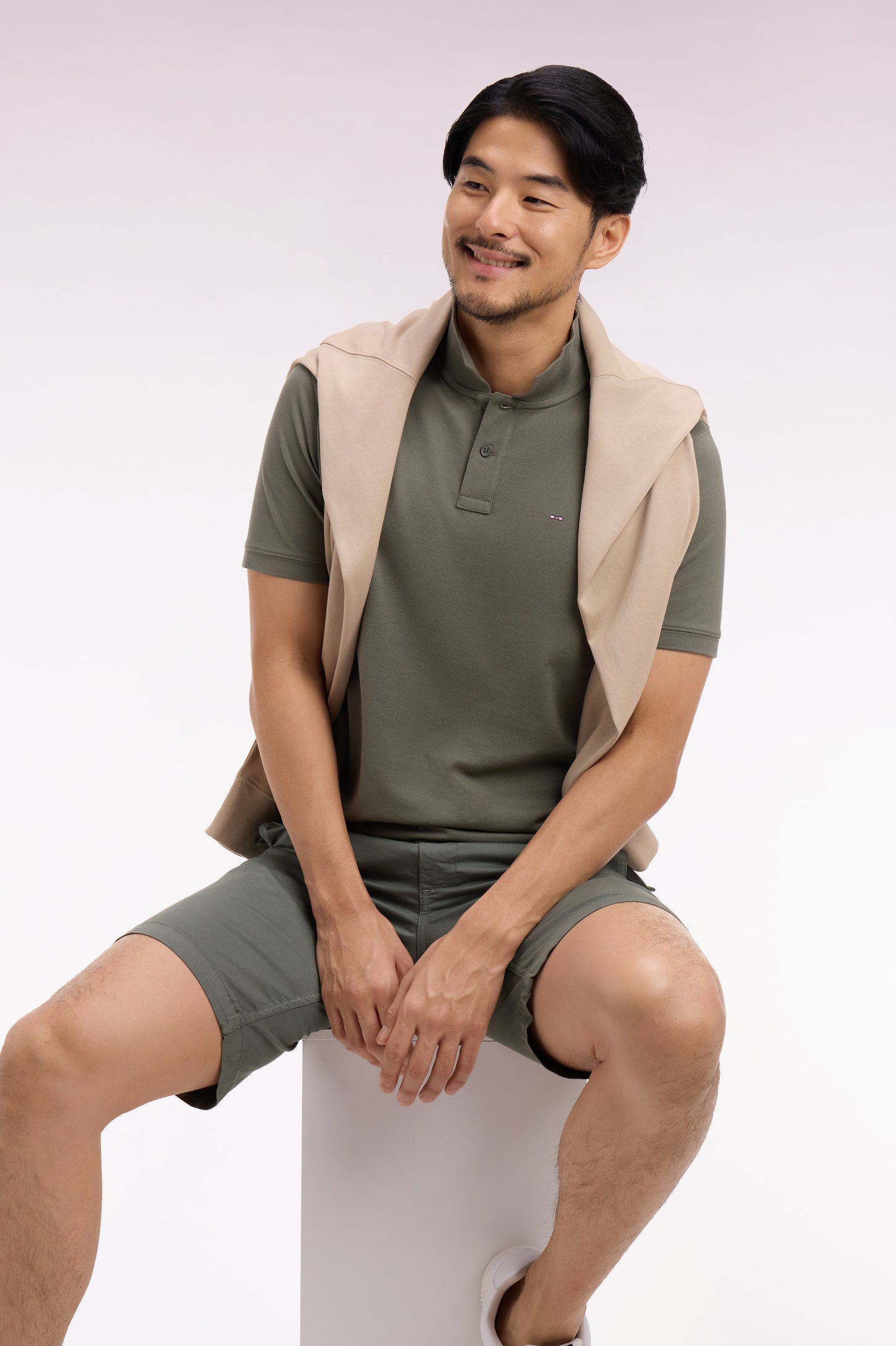 Regular fit medium khaki cotton short-sleeved polo shirt