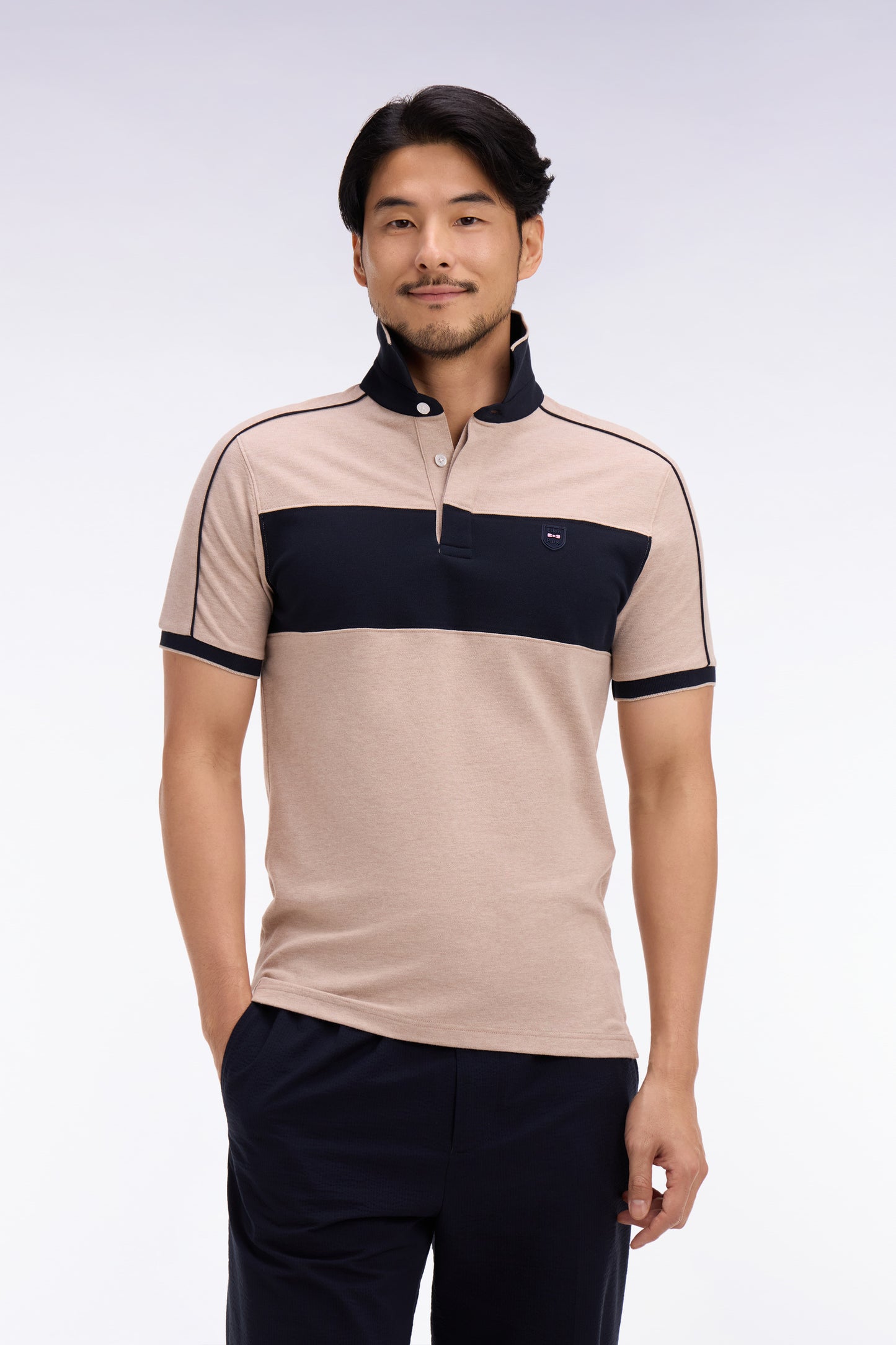 Polo à manches courtes en coton stretch marine et beige coupe slim