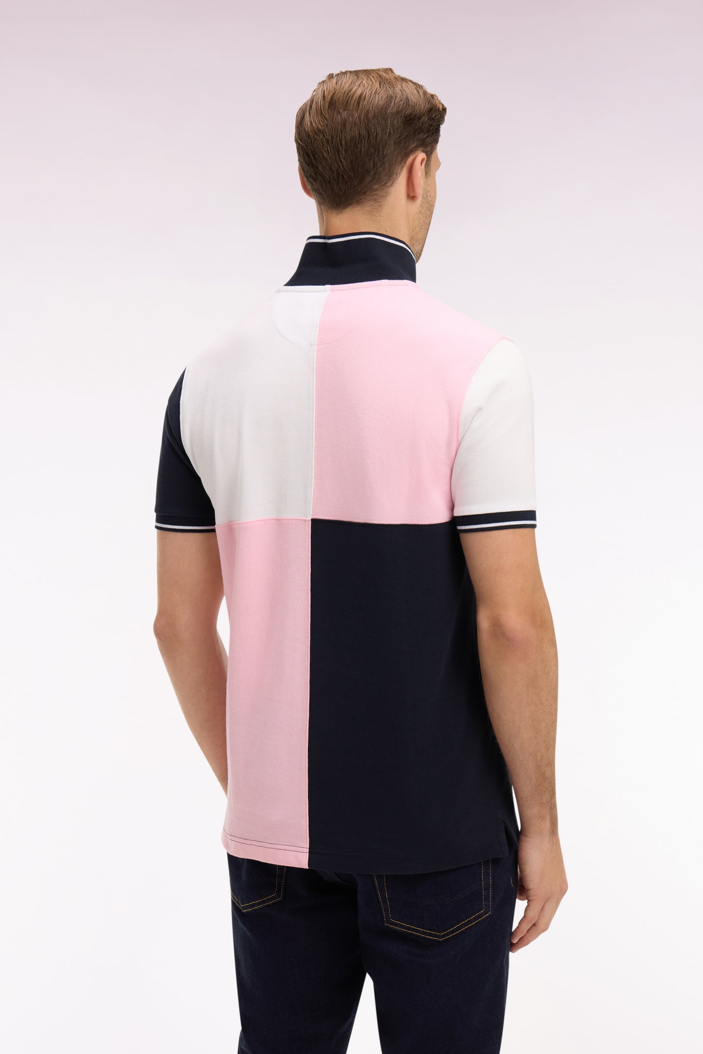 Polo à manches courtes en coton rose à cadrans coupe regular