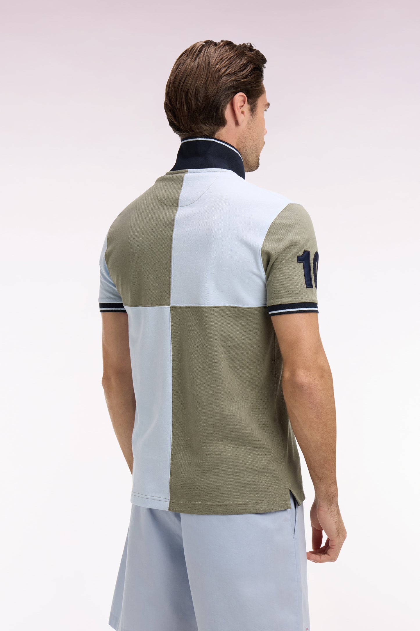 Polo à manches courtes en coton beige et ciel à cadrans coupe regular