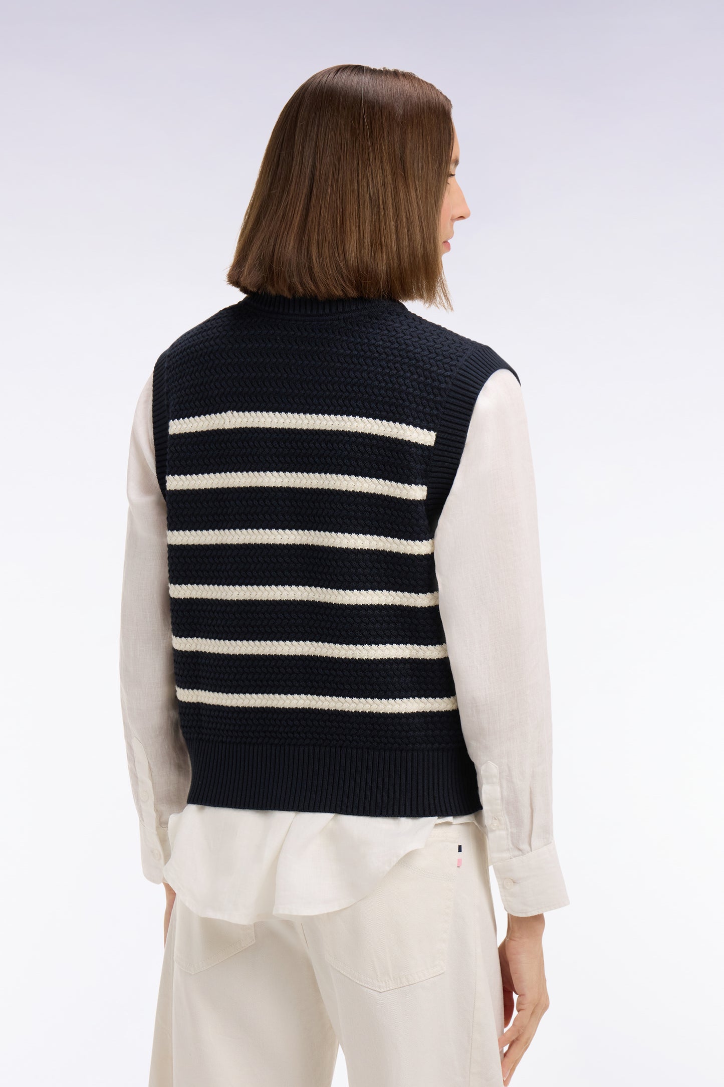 Sleeveless sailor sweater in navy braided cotton