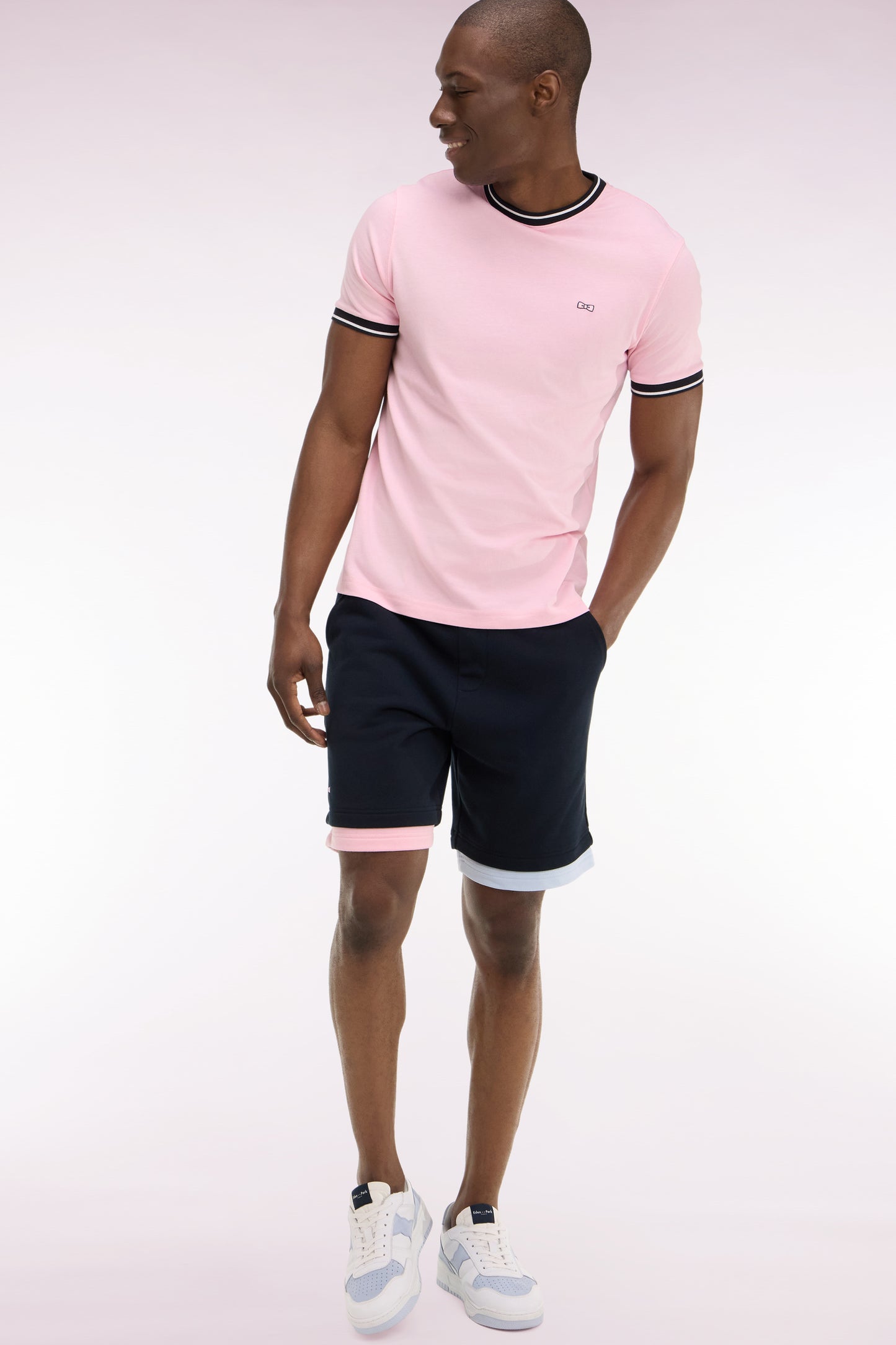 Short en molleton coton marine à bordures contrastées