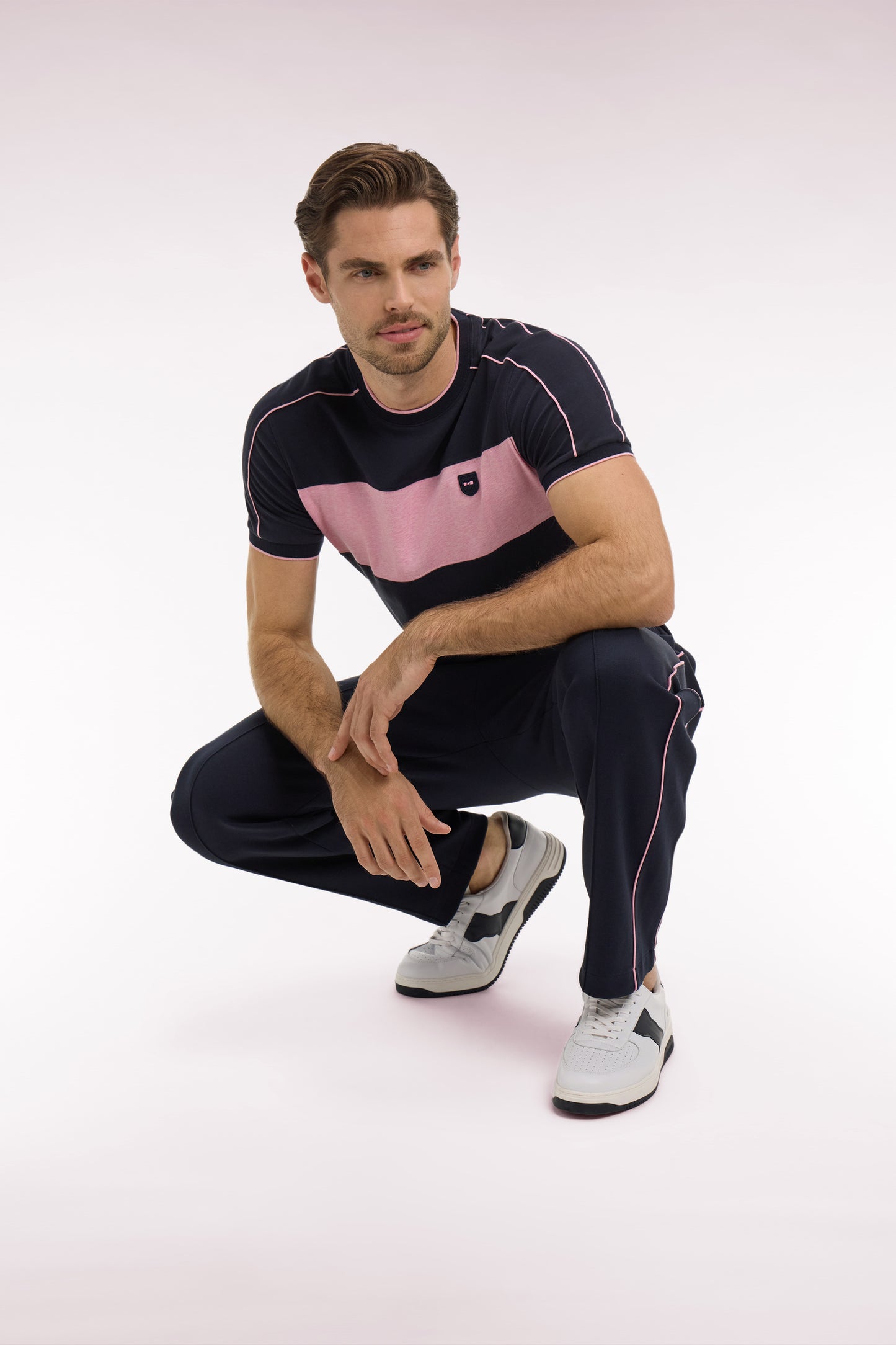Short-sleeved slim-fit cut-out navy stretch cotton T-shirt