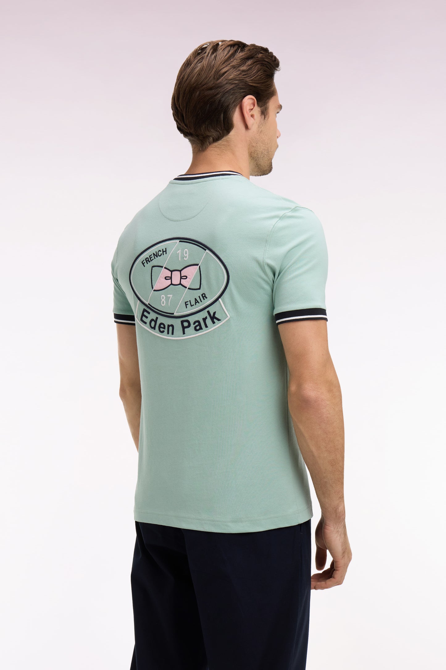 T-shirt à manches courtes en coton vert d'eau brodé coupe regular