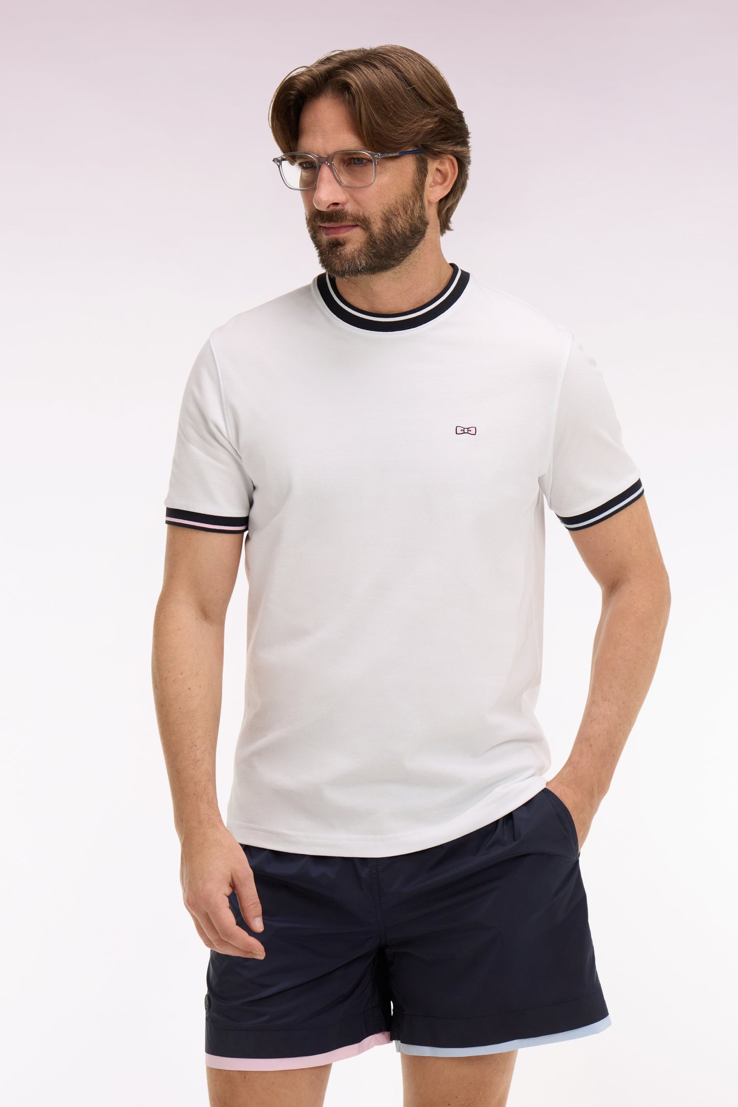 Regular fit short-sleeved white embroidered cotton T-shirt