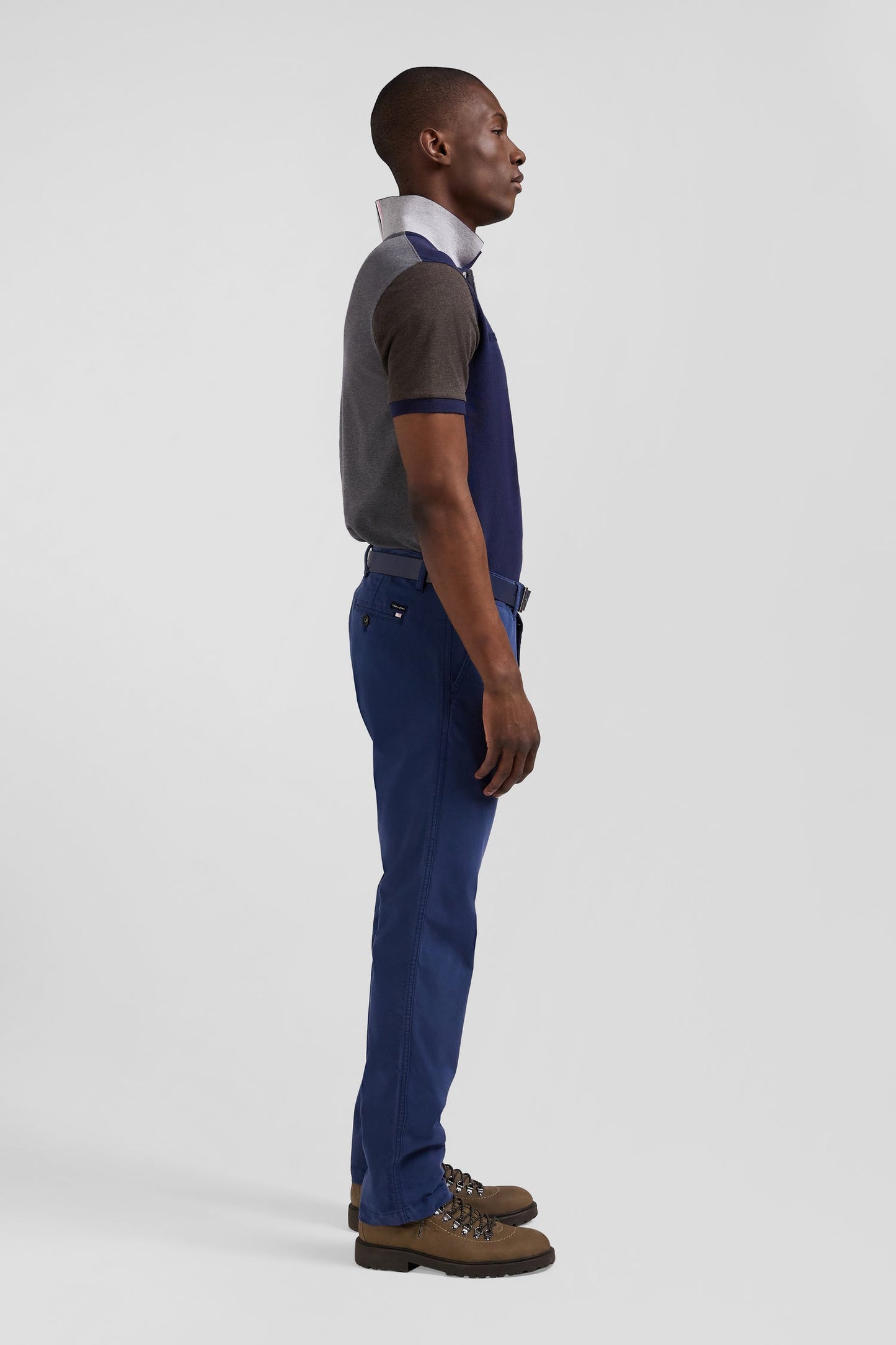 Pantalon chino bleu en gabardine de coton stretch coupe Regular - Image 5