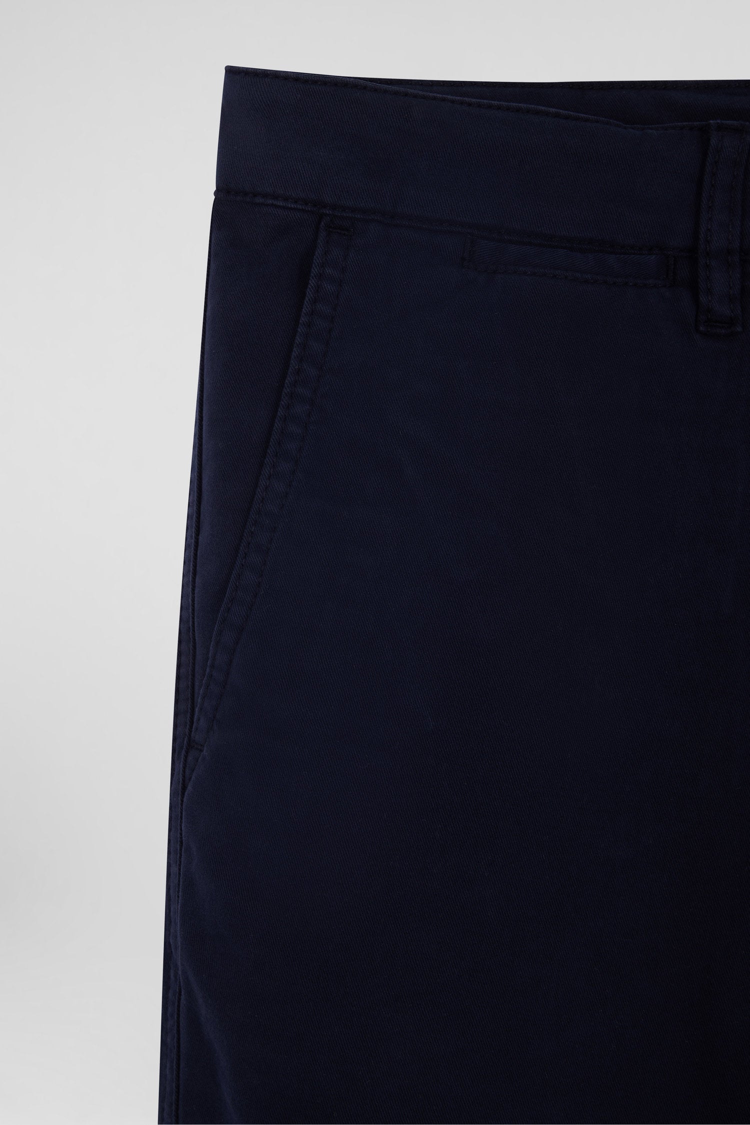 Pantalon chino bleu marine en gabardine de coton stretch coupe Regular