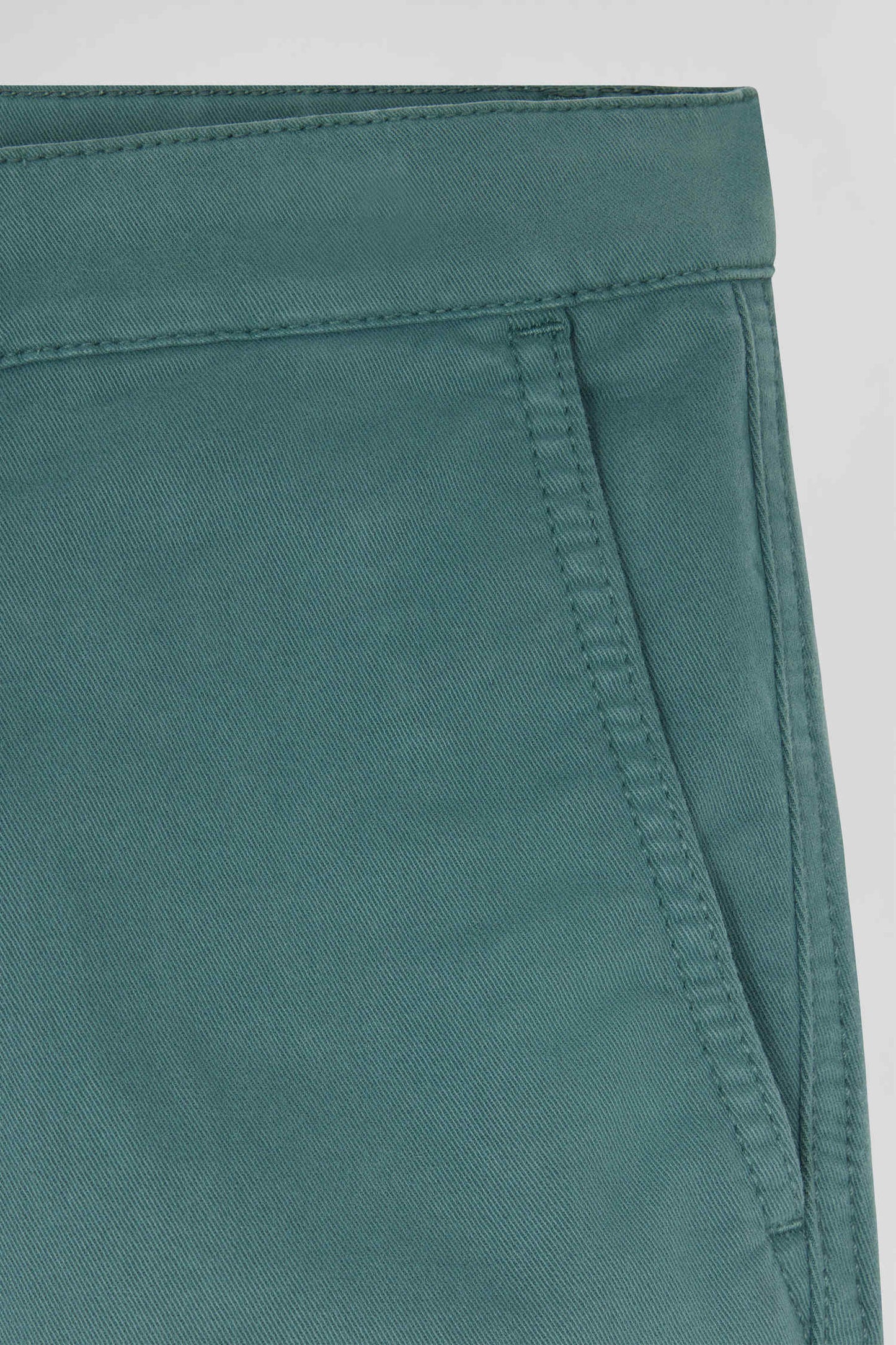 Pantalon chino vert en gabardine de coton stretch coupe Regular - Image 8