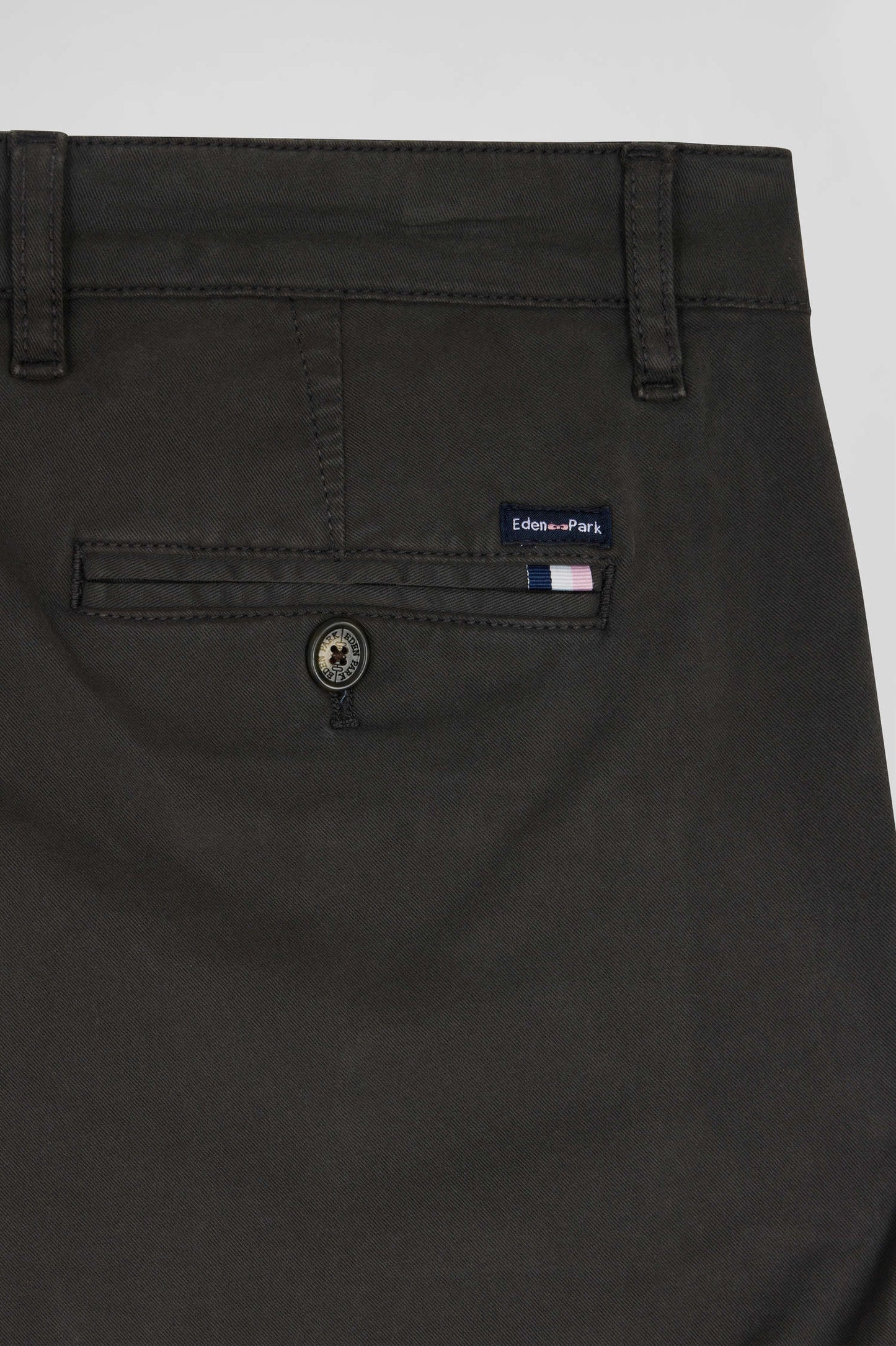 Pantalon chino noir en gabardine de coton stretch coupe Regular - Image 9