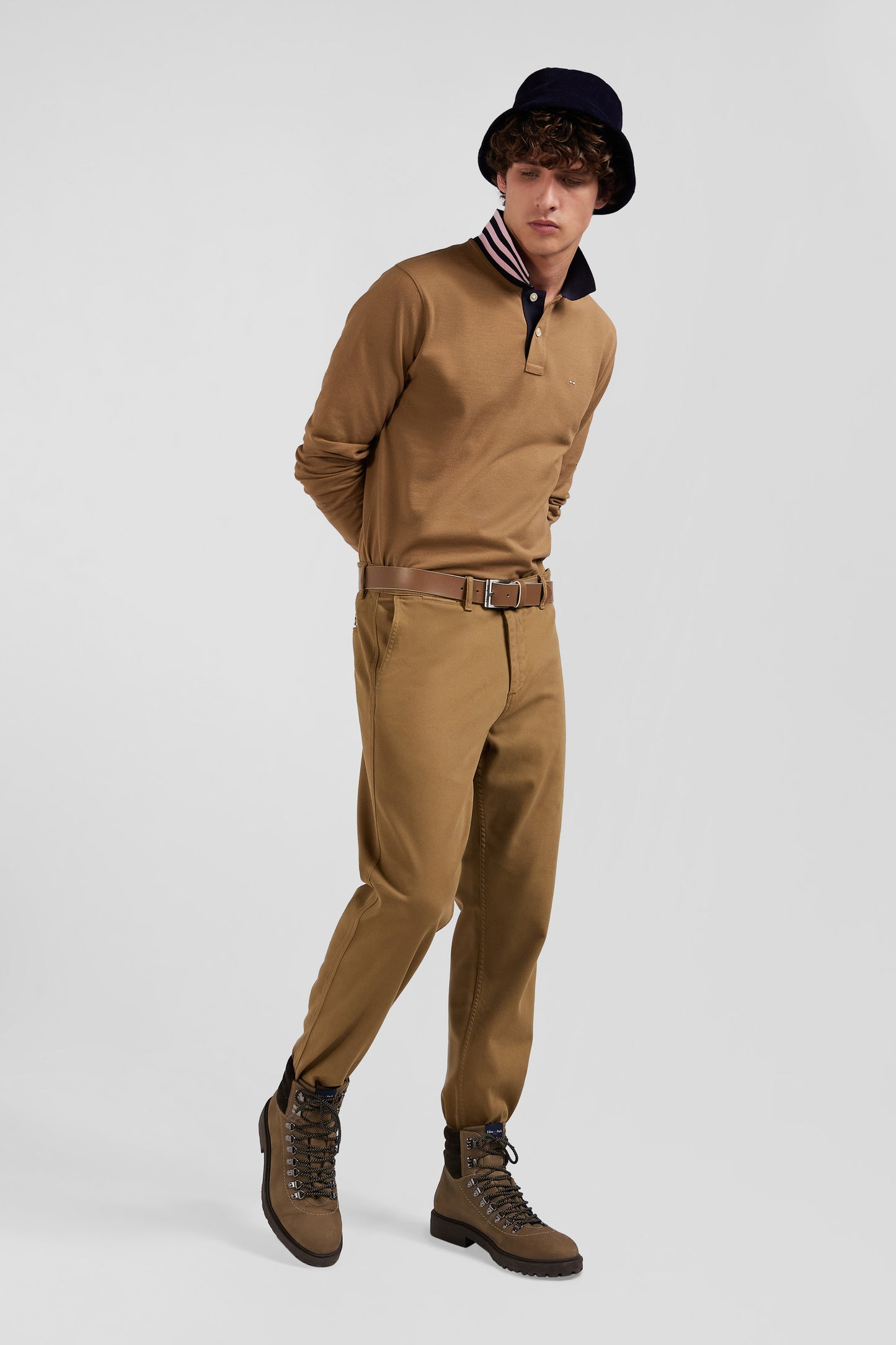 Chino pants in stretch cotton piqué and hazelnut modal, regular fit