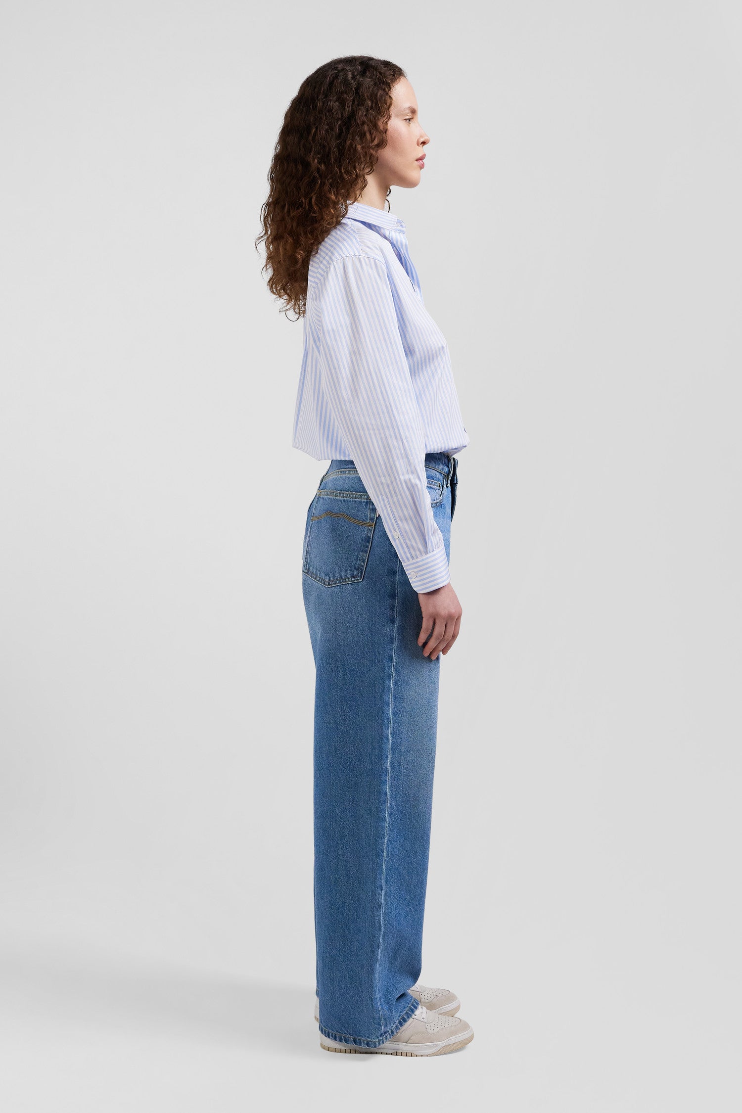 Relaxed blue cotton jeans