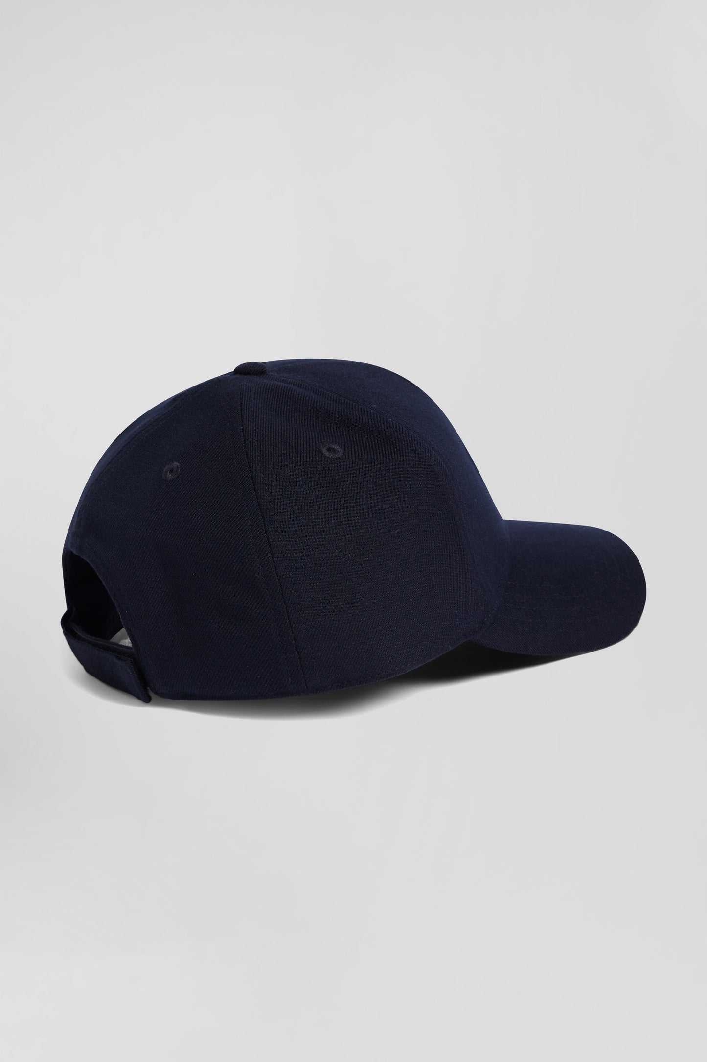 Casquette bleu marine emblème nœud papillon - Image 3