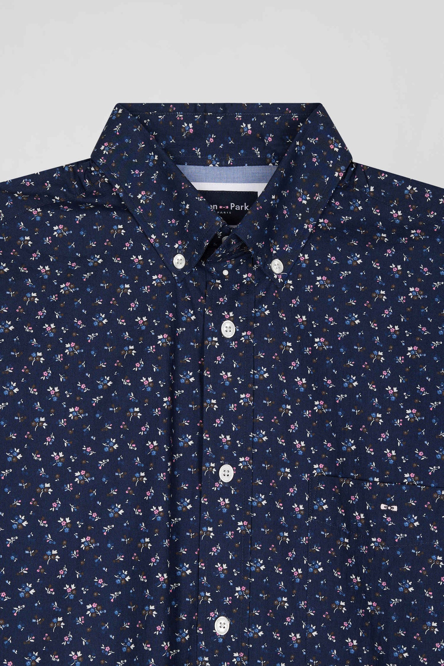 Chemise en popeline de coton bleu marine à microimprimé fleurs coupe Regular - Image 8