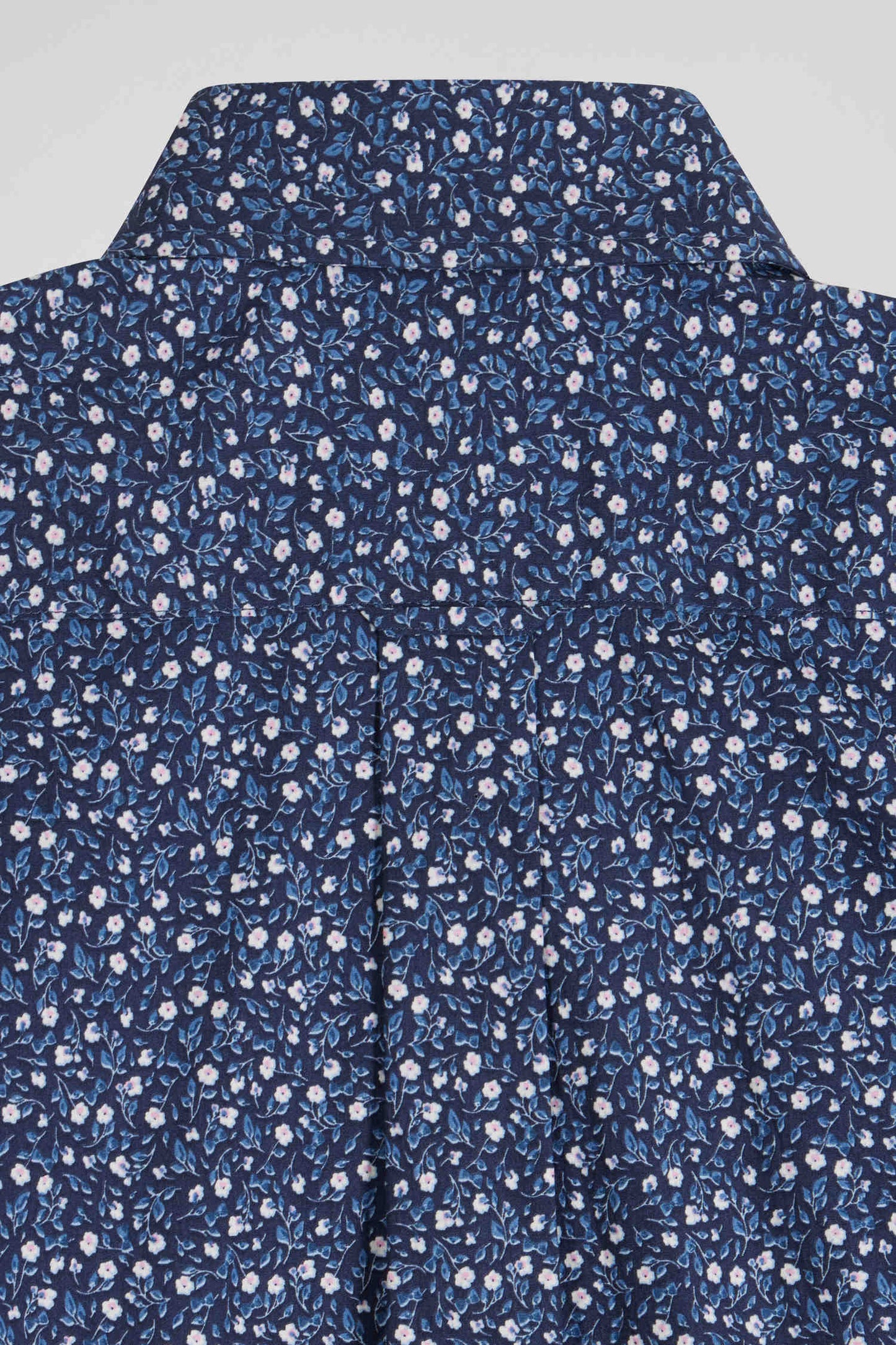 Chemise en coton indigo coupe Regular microimprimé - Image 10