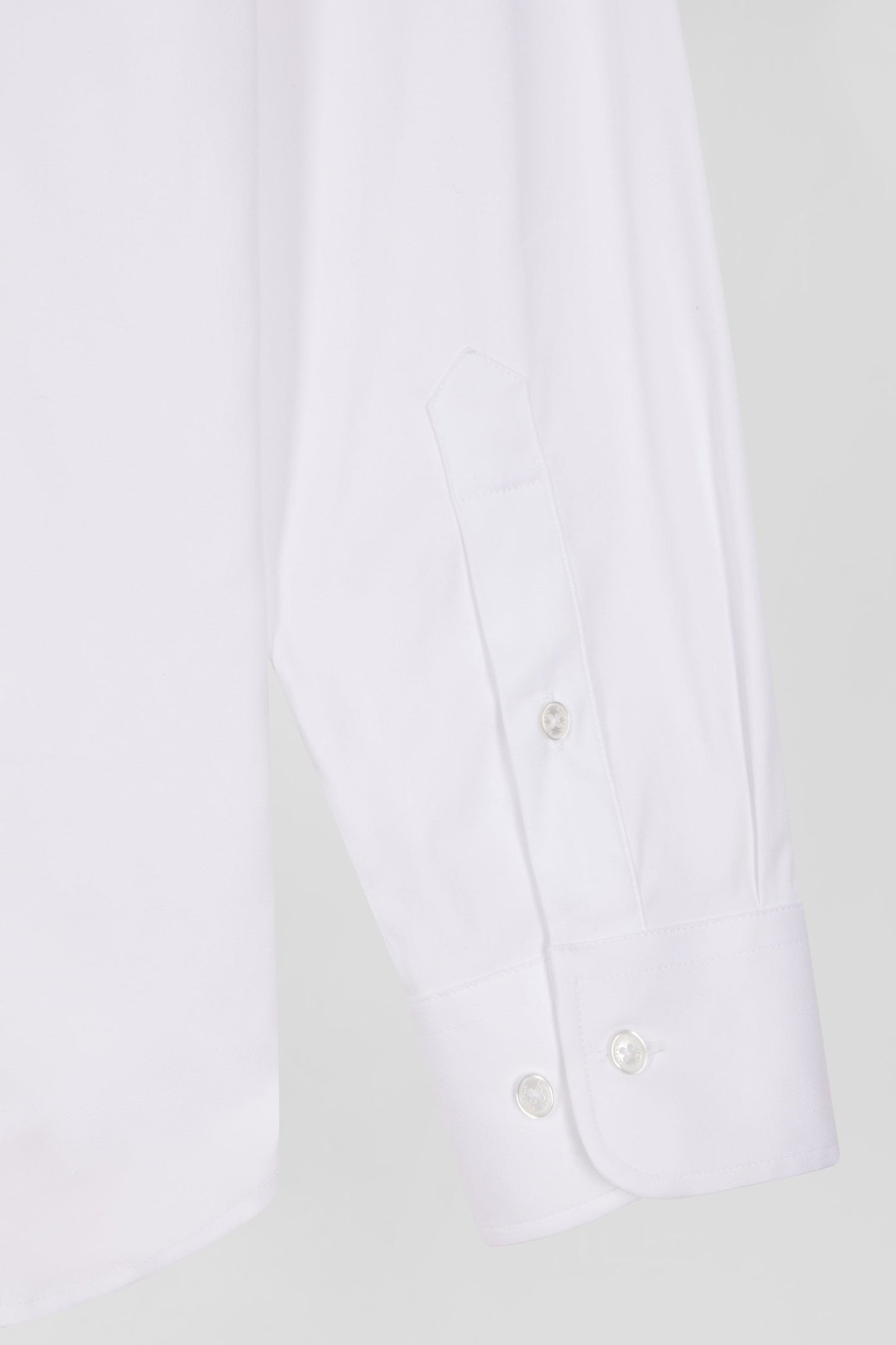 Chemise unie blanche en coton stretch mélangé coupe Regular - Image 10