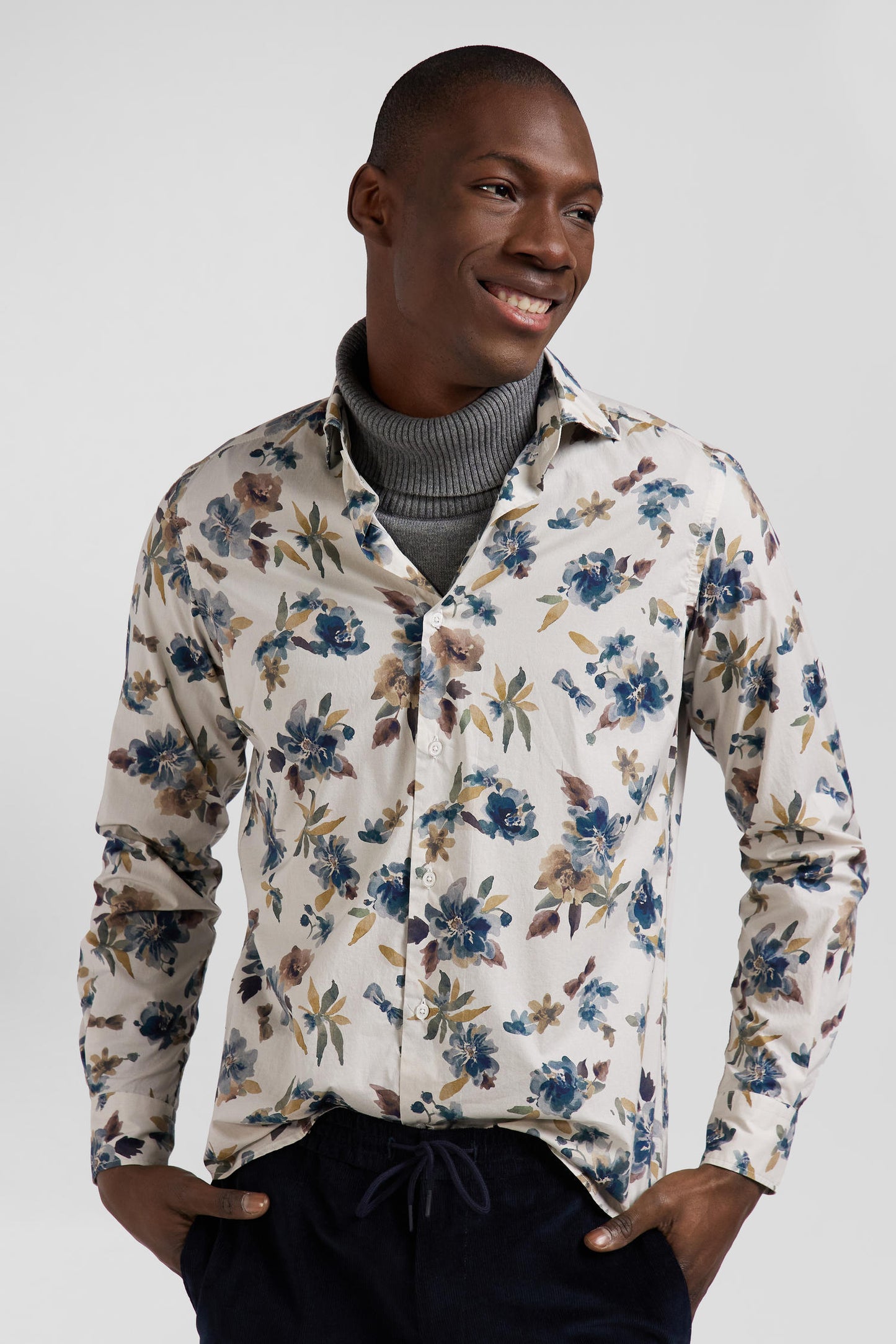 Slim beige floral print cotton shirt