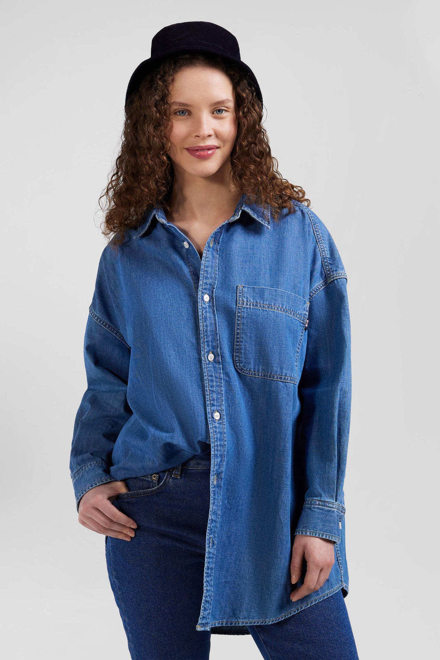 Oversize sky blue cotton shirt with patch pocket