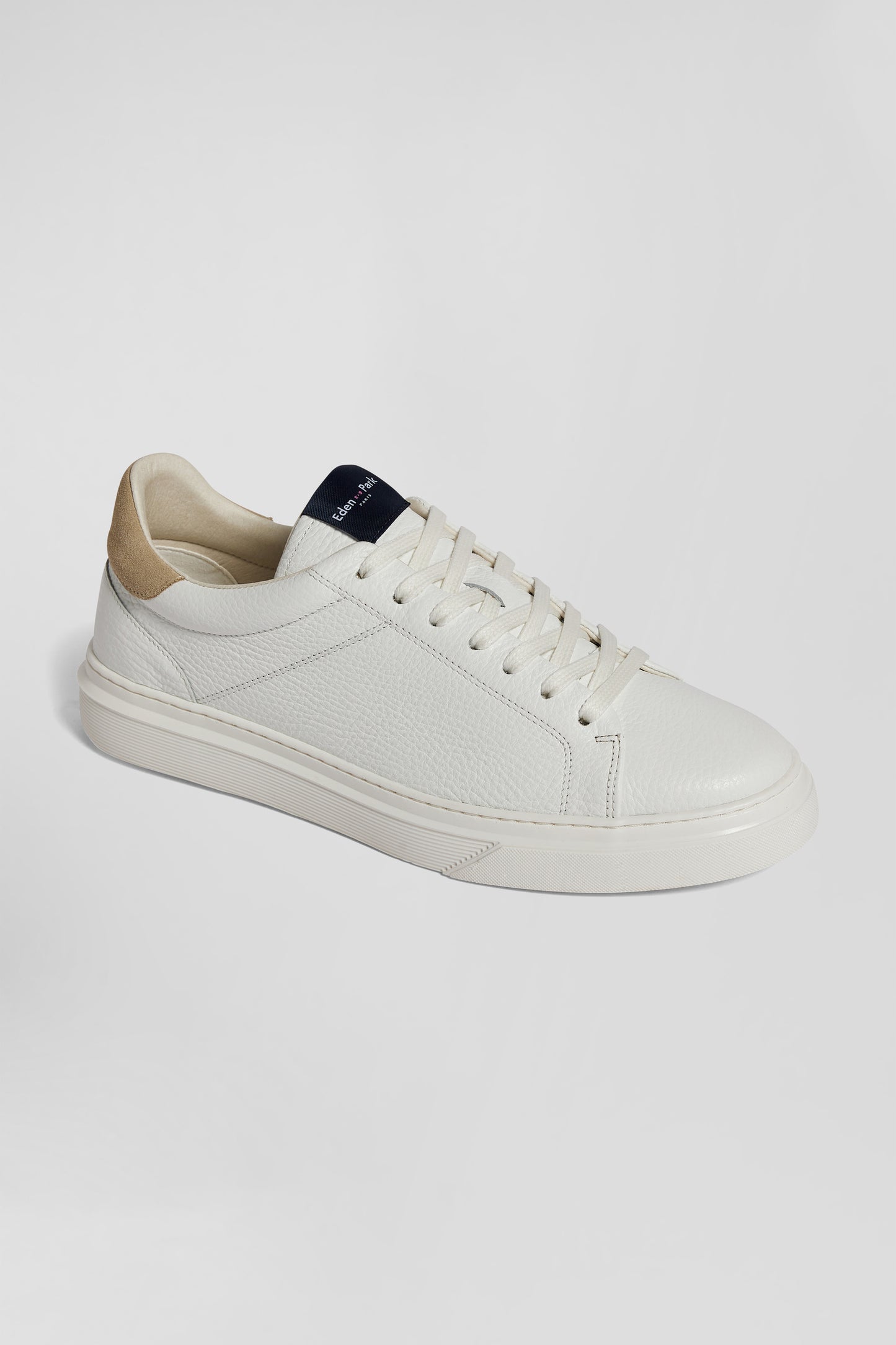 White low-top leather sneakers
