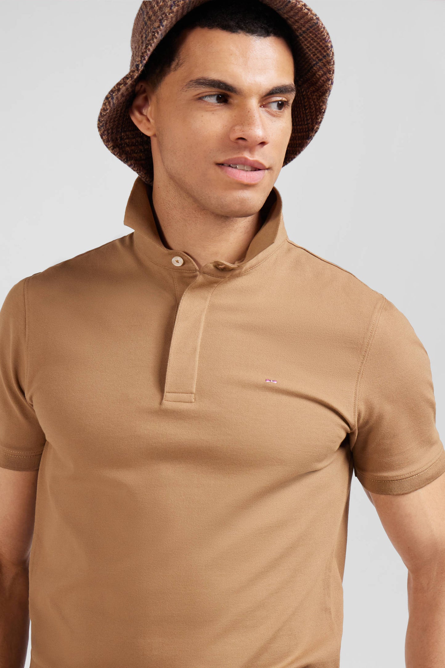 Polo manches courtes en coton stretch camel coupe Slim - Image 3