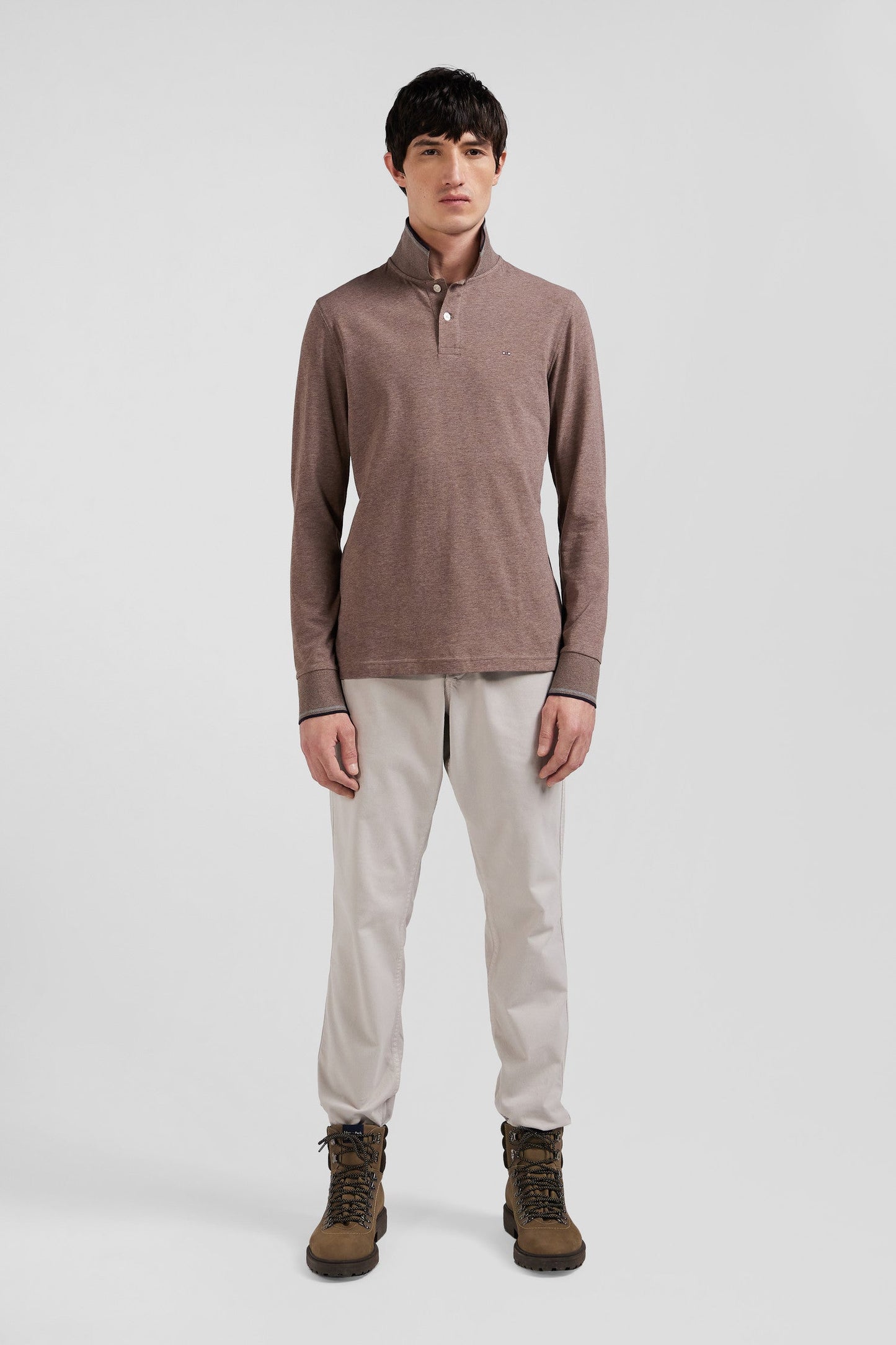 Polo manches longues marron en coton stretch finitions rayées - Image 1