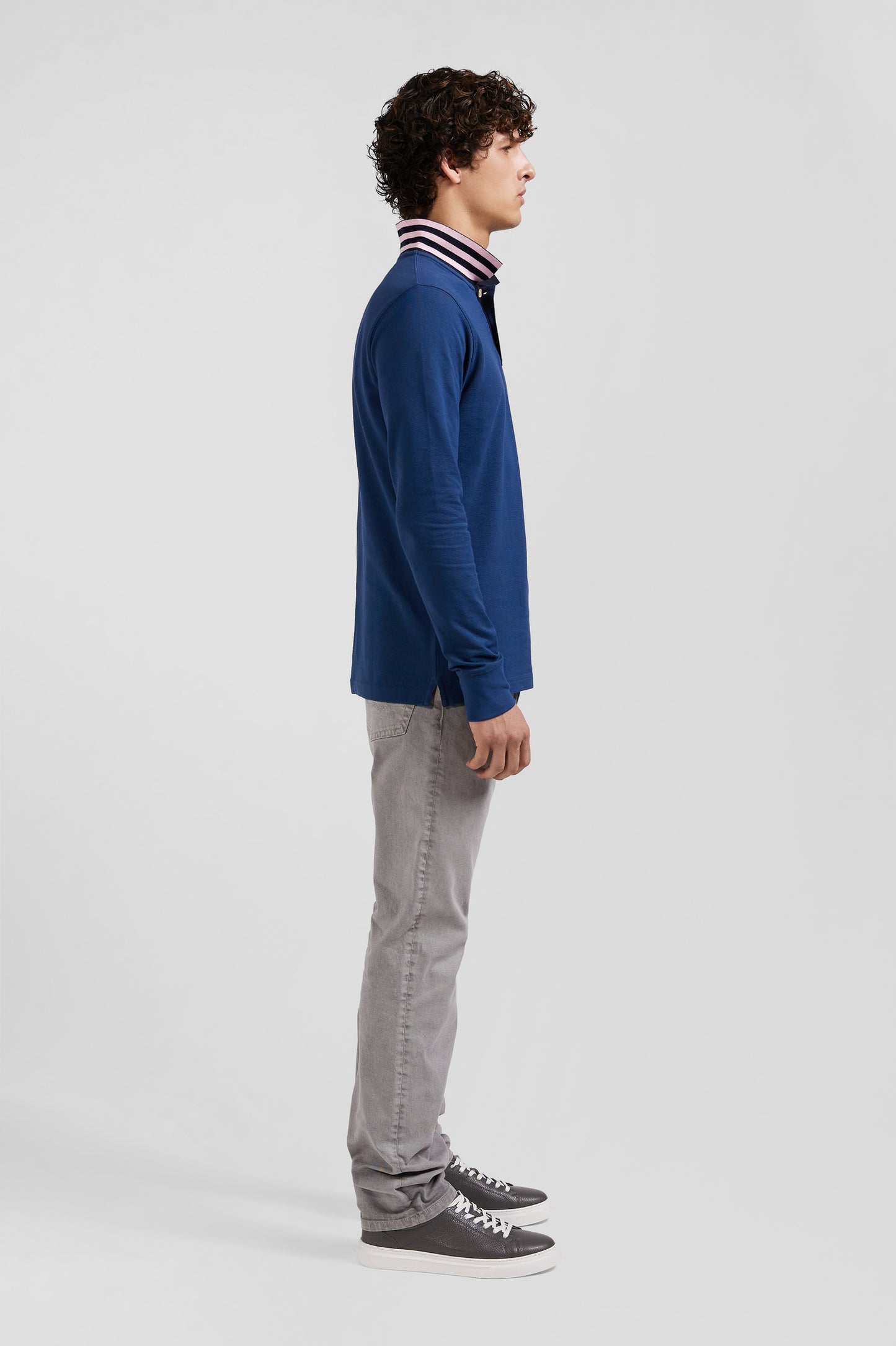 Regular dark blue long-sleeved cotton piqué polo shirt with striped collar