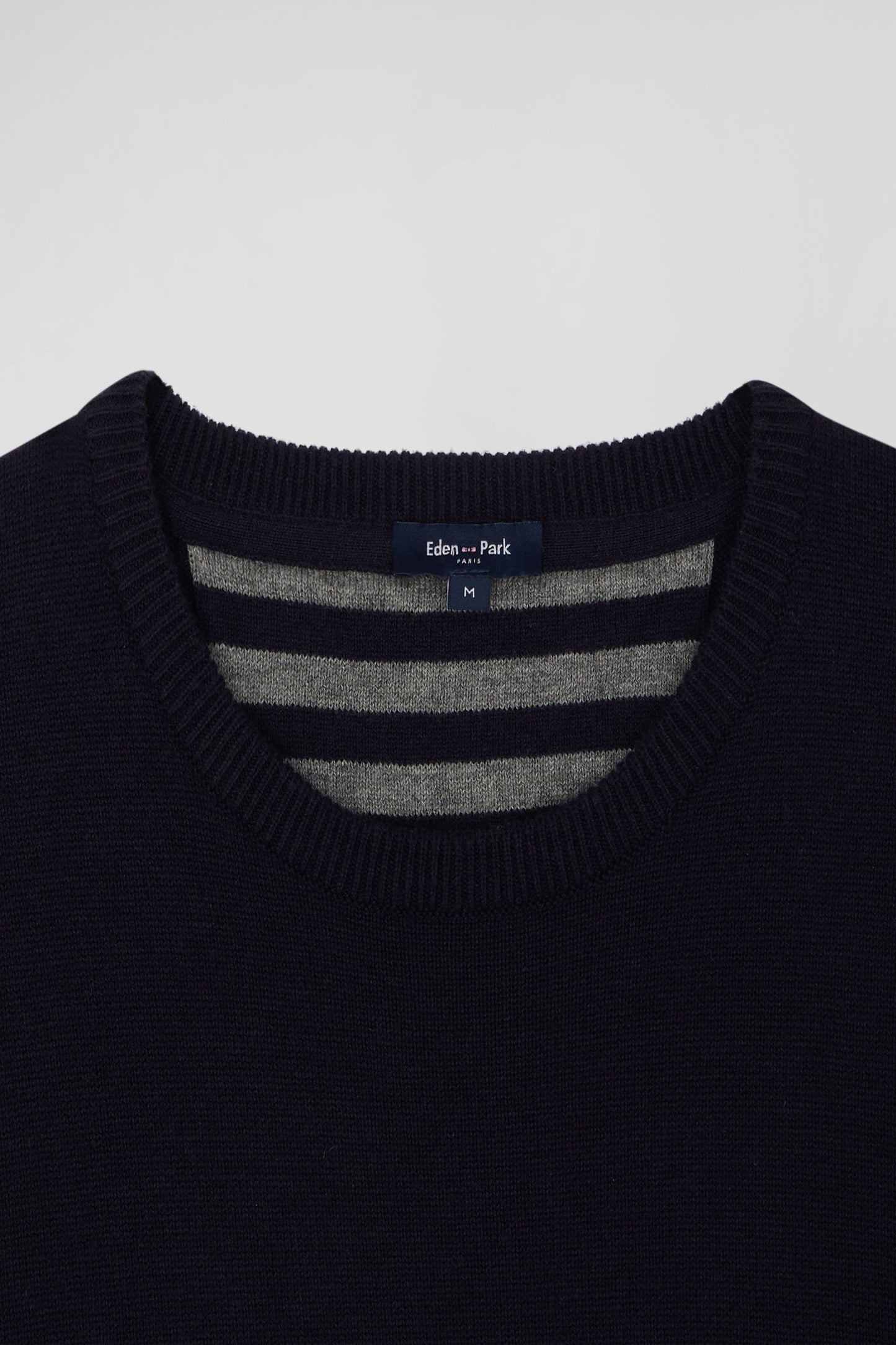 Pull col rond en laine et coton bleu marine coupe Regular - Image 10