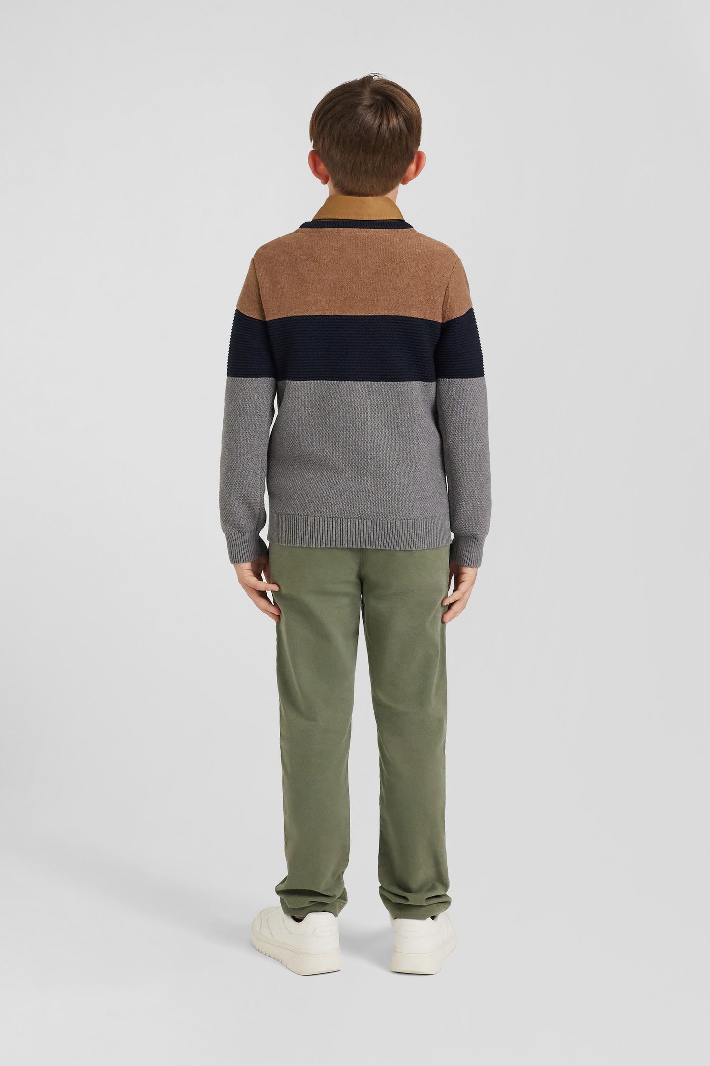 Three-tone round-neck sweater in hazelnut cotton, regular fit