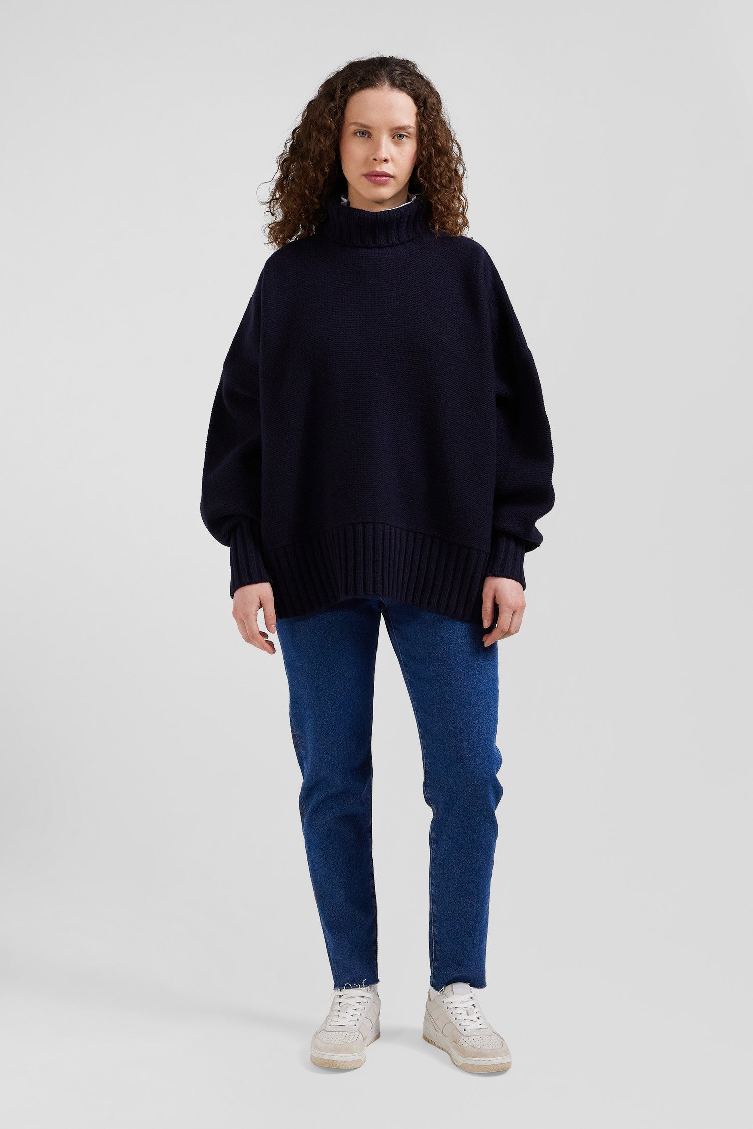 Oversize navy blue wool blend turtleneck jumper