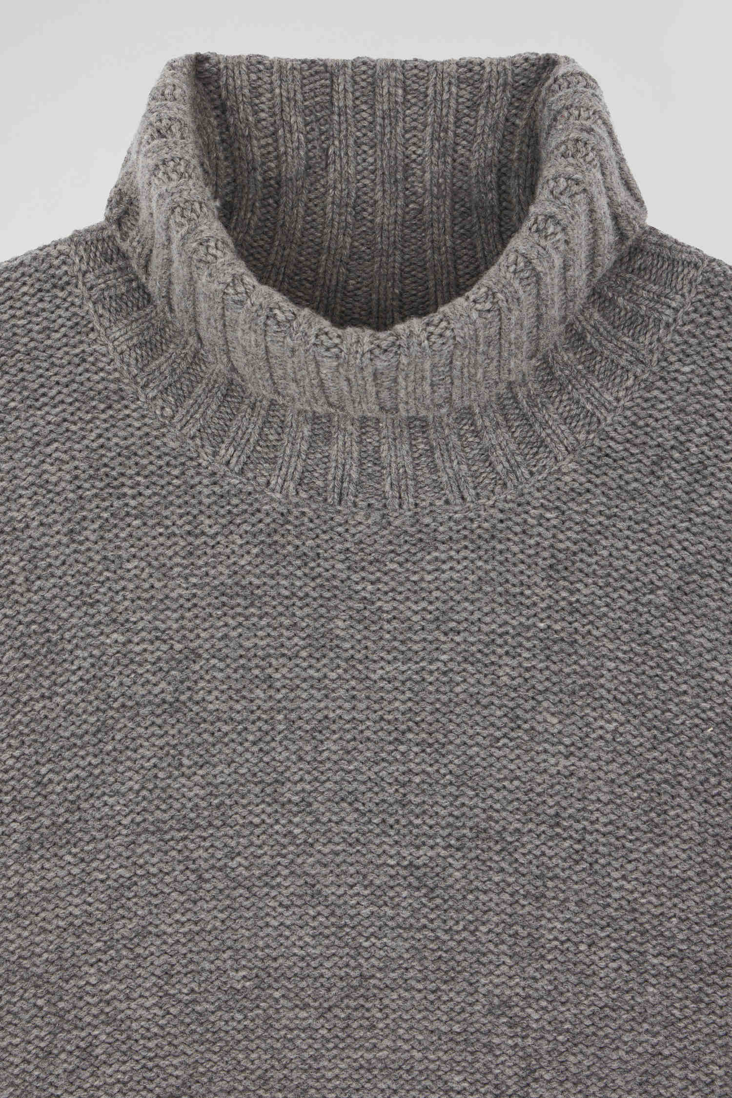 Oversize grey wool blend turtleneck jumper