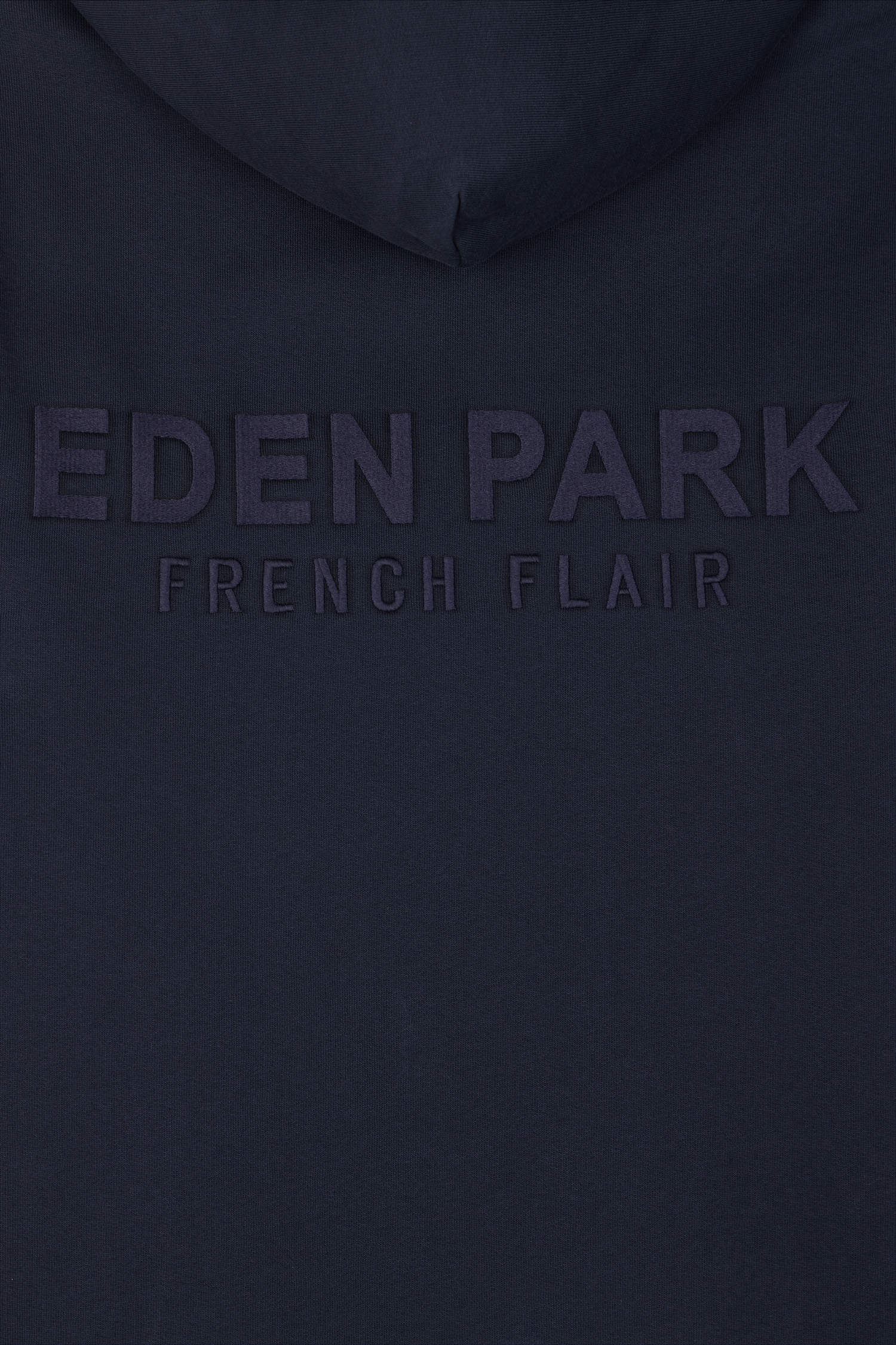 Sweatshirt à capuche en molleton bleu marine broderie Eden Park coupe Regular