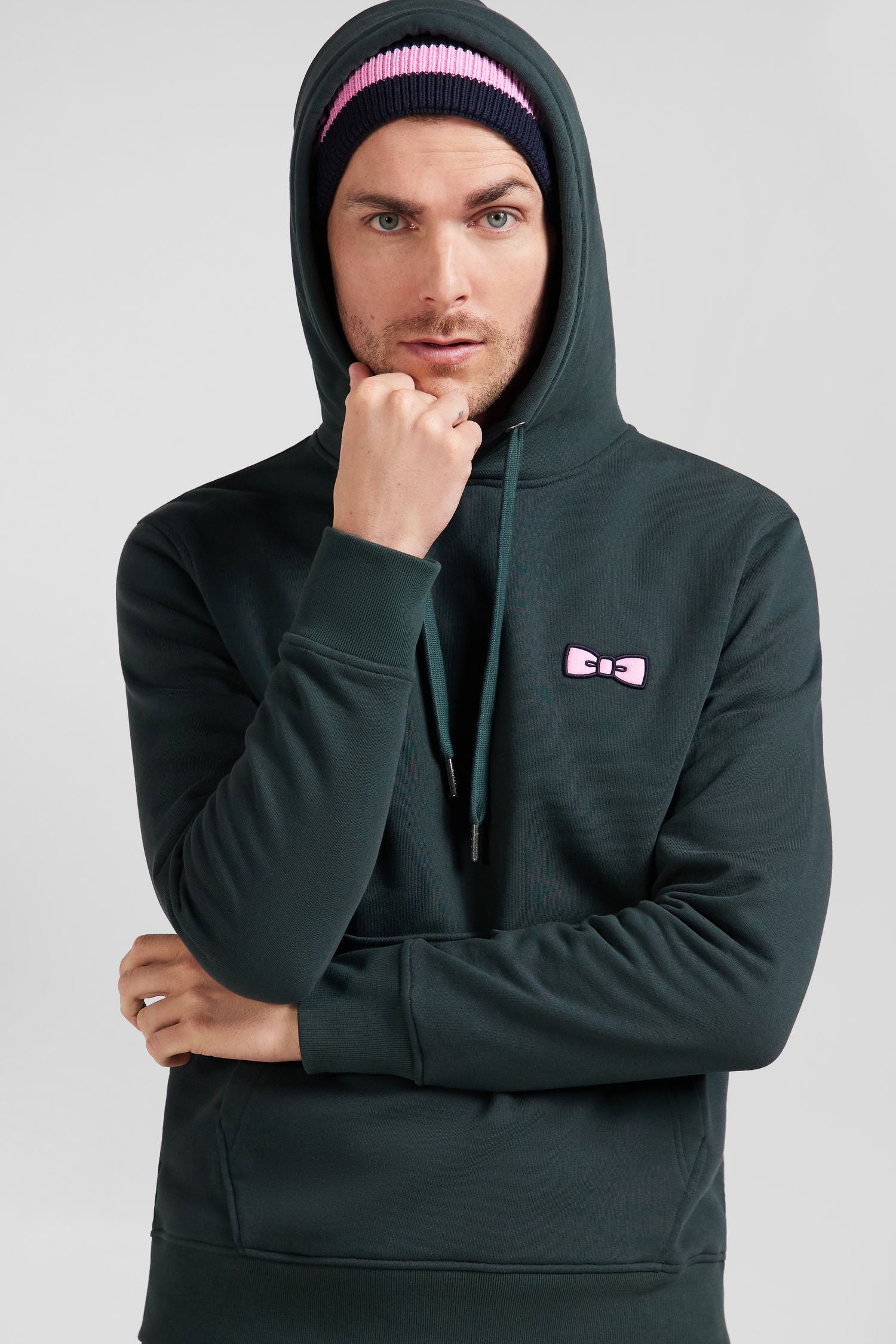 Sweatshirt à capuche en molleton vert broderie Eden Park coupe Regular