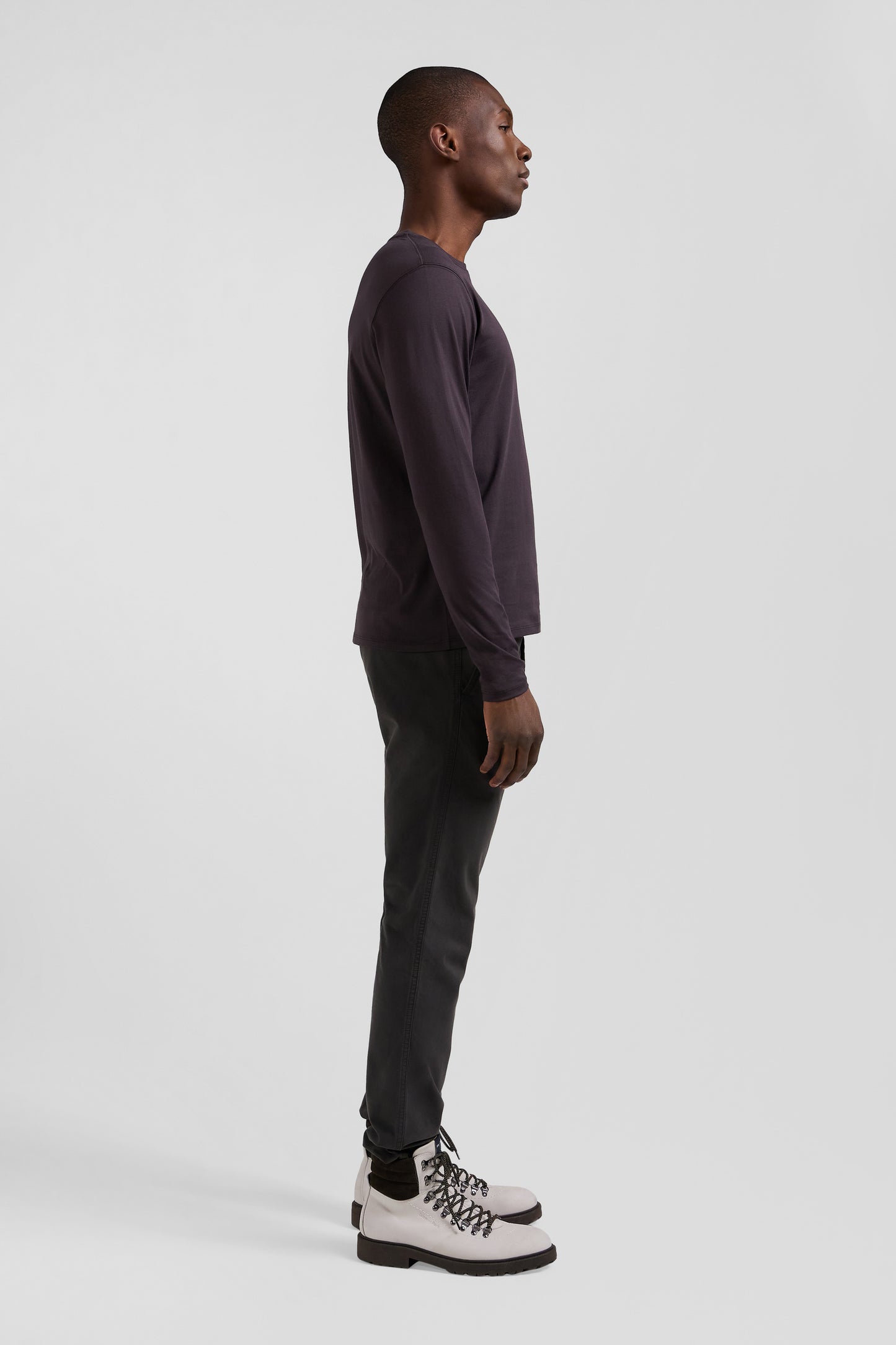 Long-sleeved T-shirt in dark brown Pima cotton, regular fit