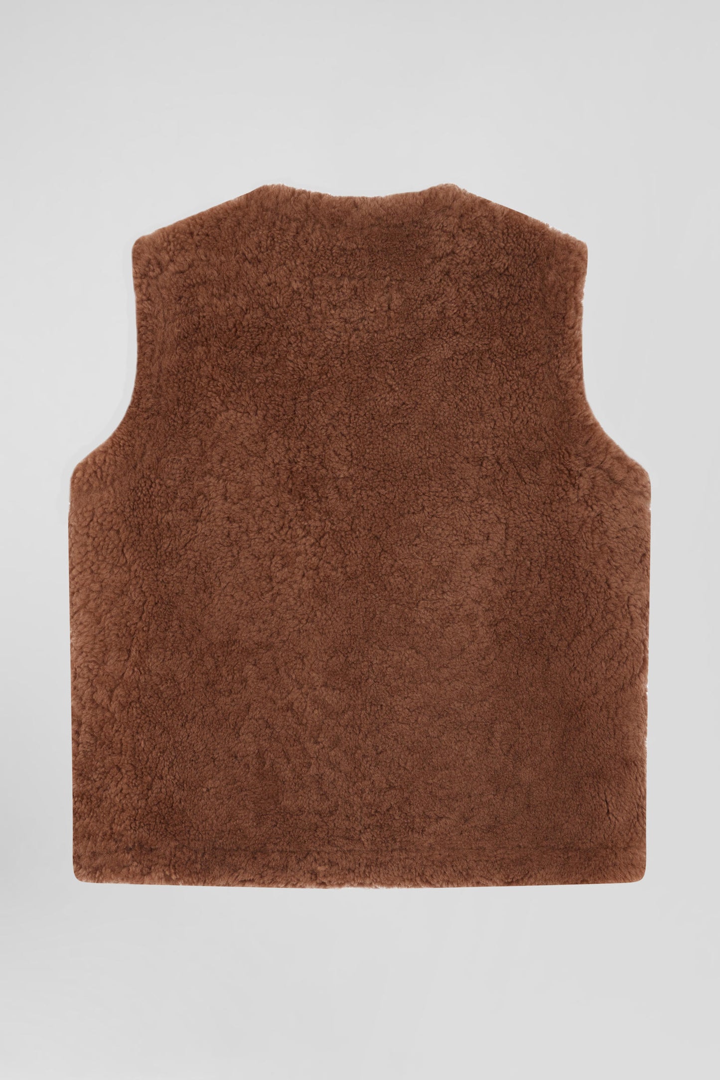 Sleeveless zip-up vest in hazelnut sheepskin Relaxed fit