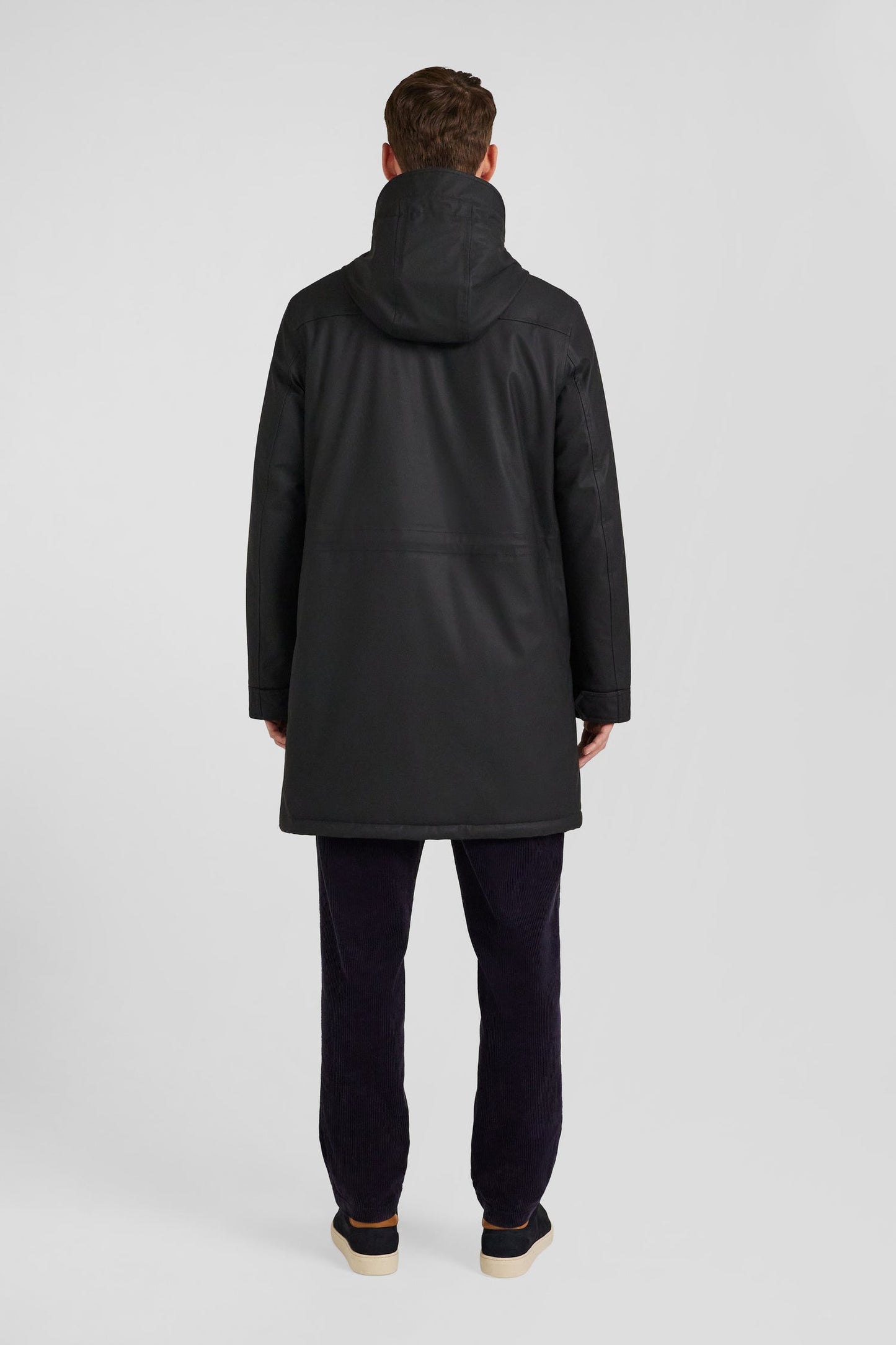 Imperméable noir à capuche intégrée - Image 4