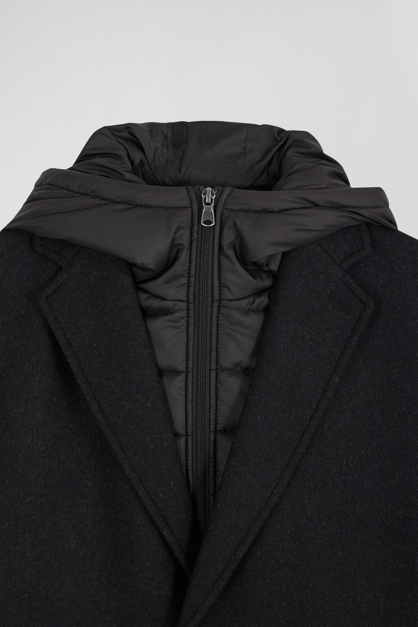 Manteau en jersey de laine double face noir parmenture matelassée - Image 3